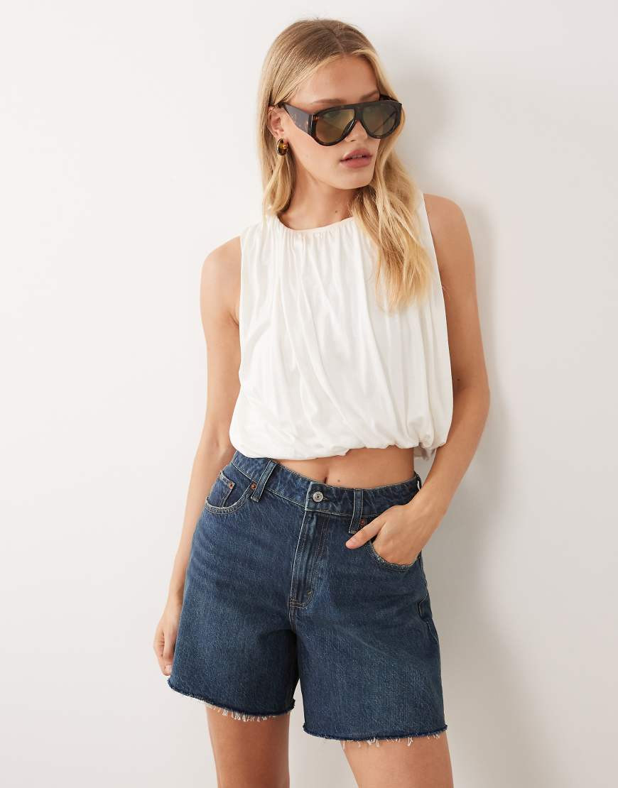 Abercrombie & Fitch Curve Love loose denim short with frayed hem in dark blue wash | ASOS (Global)