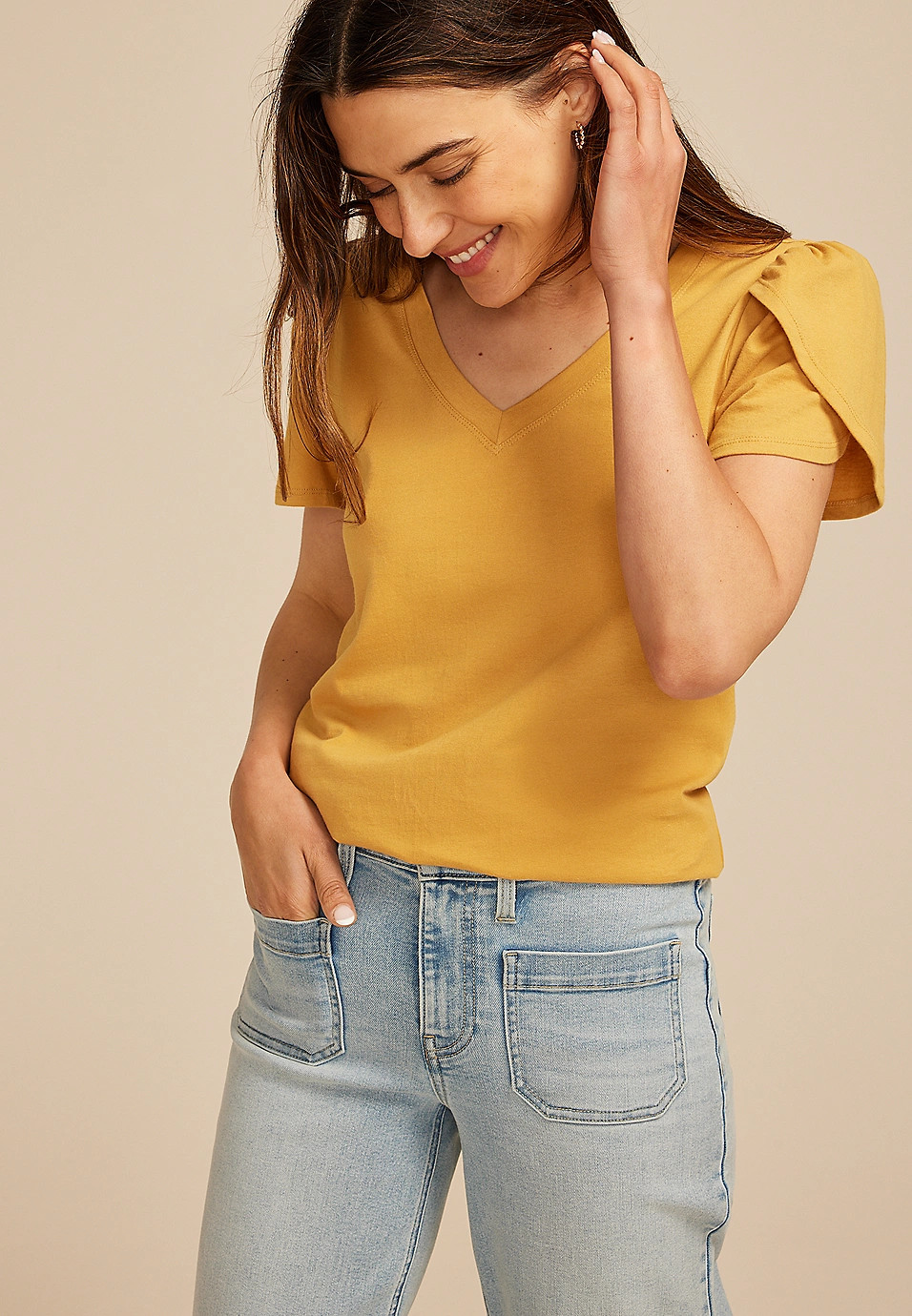 24/7 Holland Tulip Sleeve Tee | Maurices