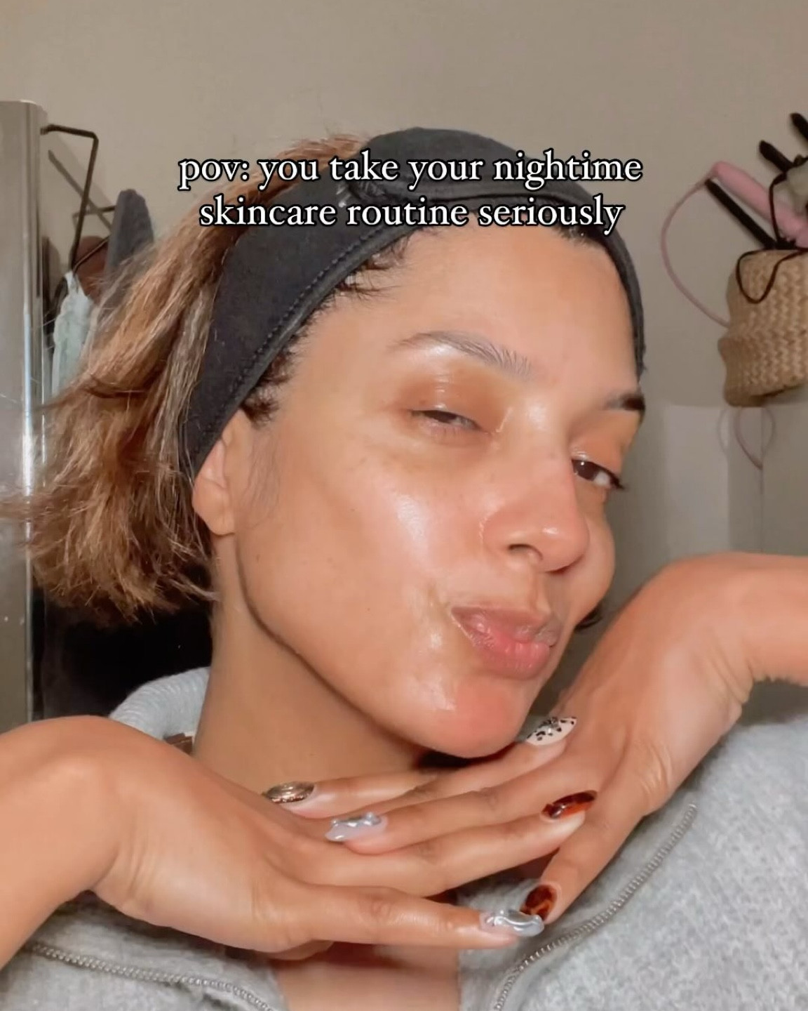 Extra AF hydrating night time skincare routine:

@anua.skincare Heartleaf Cleansing Oil
@manyoglobal Pure & Deep Cleansing Foam
@trudermal LED Light Therapy Mask
@vtcosmetics_official Reedle Shot 100
@tirtir_official Milk Skin
@mixsoon_official Bean Essence
@abib.global Collagen Eye Patch Jericho Rose Jelly
@abib.global Jericho Rose Creme
@loccitaneanz Pure Organic Shea Butter
@koraorganics Noni Glow Face Oil
@straand.scalpcare The Crown Fix Scalp Serum 

K-Beauty products via @stylekorean_global 

[ nighttime skincare, skincare routine, Korean skincare, PM skincare, Kbeauty ]