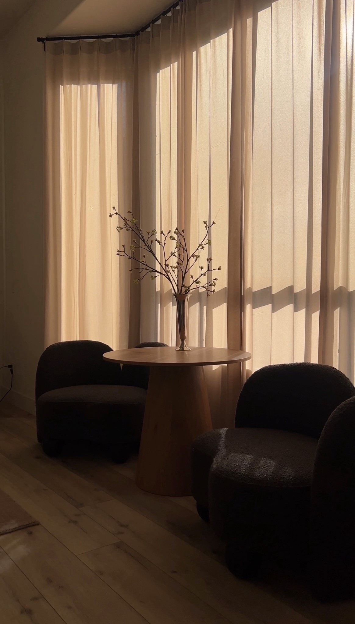 The perfect seating corner 😍 

#LTKHome