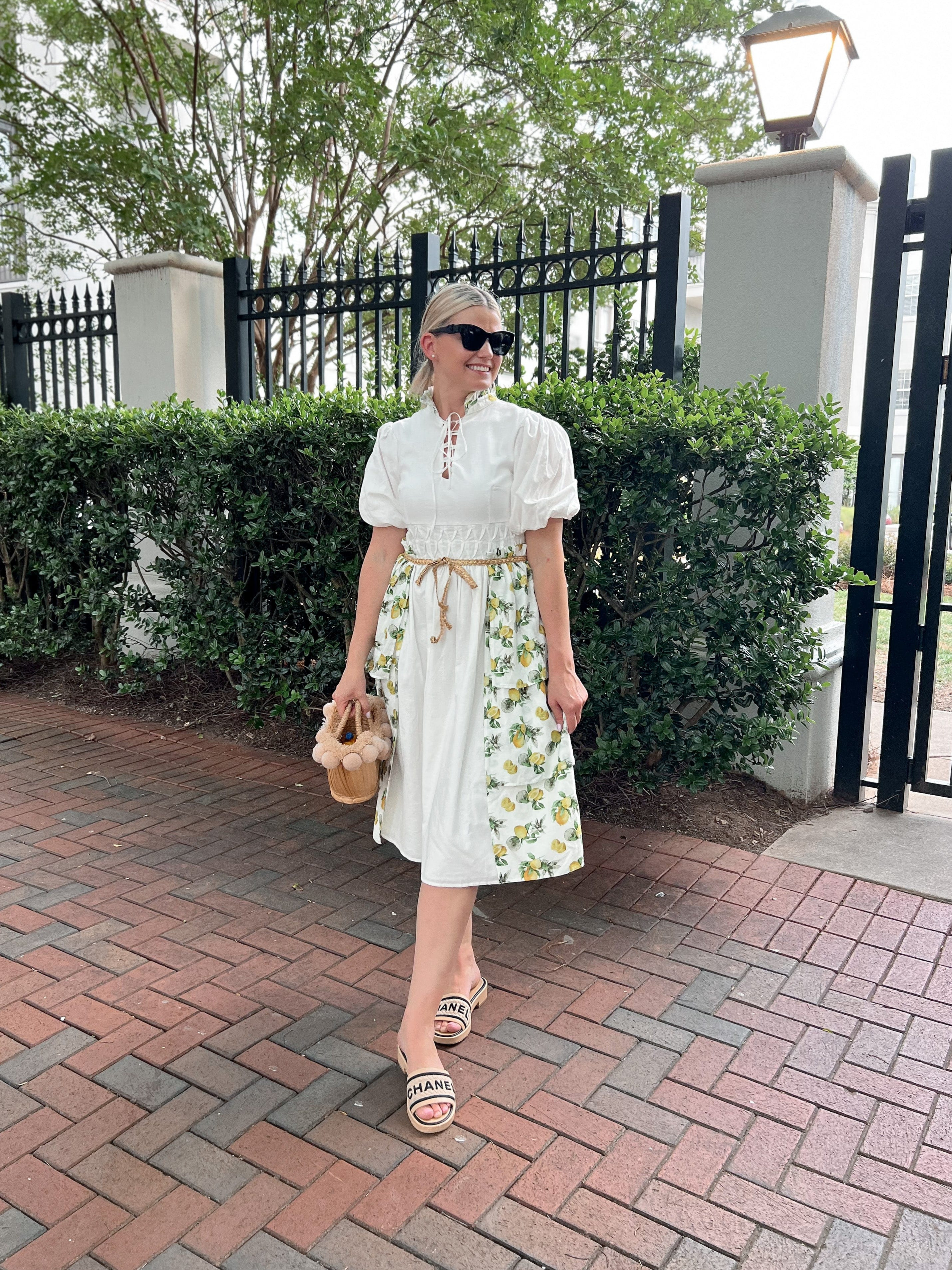 Amalfi Lemon Print Linen Mom Dress | petite maison kids