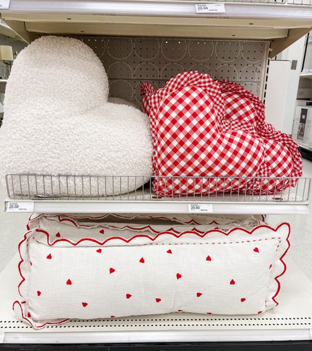 The cutest Valentines pillows at Target❤️

#LTKhome #LTKfindsunder50 #LTKSeasonal