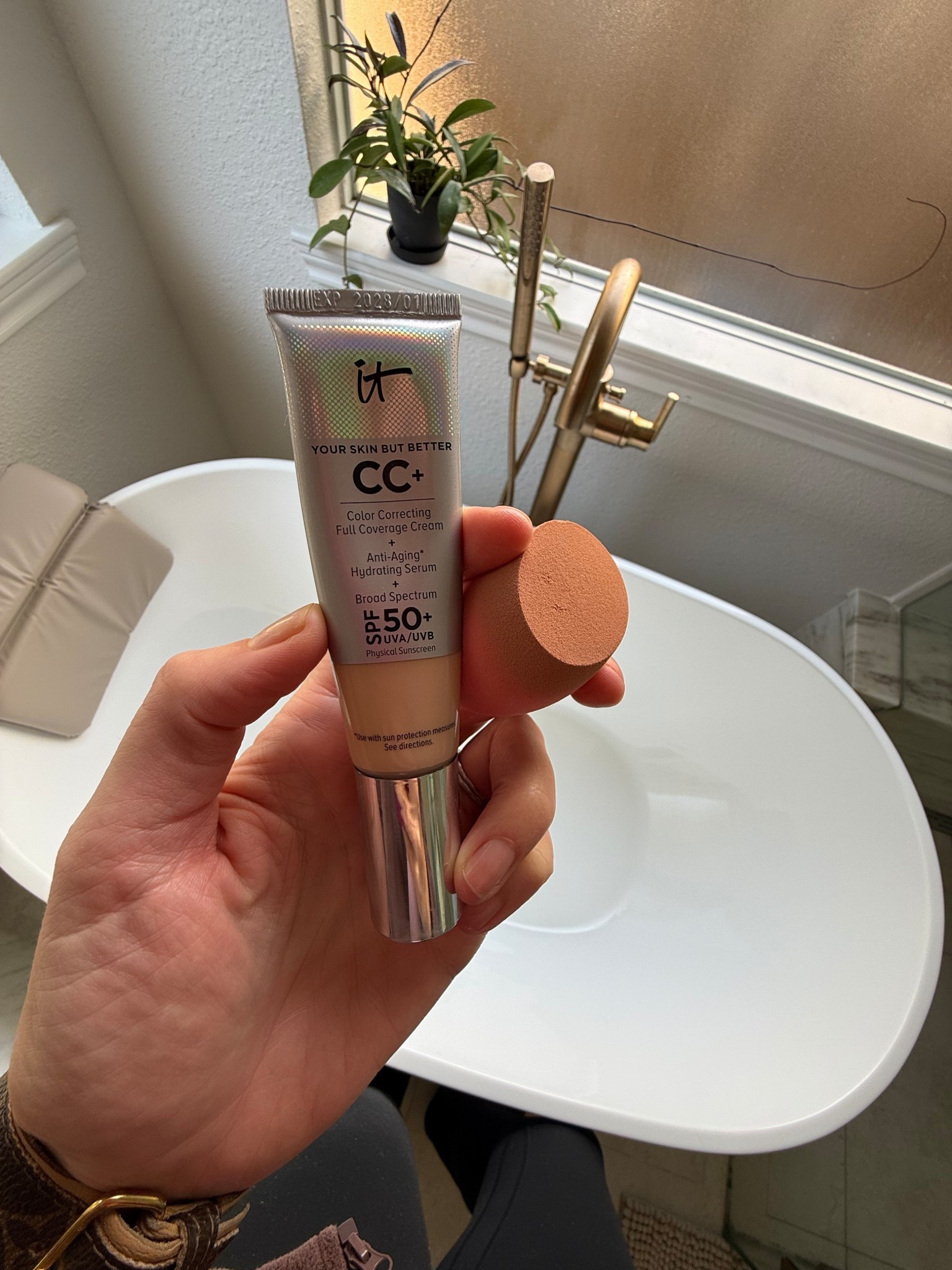 this is the base I always come back to. light weight, easy and enough coverage without feeling heavy. not complicated, just reliable  

#LTKBeauty