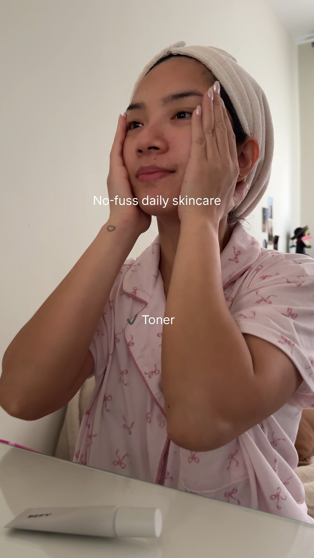 If you don’t want it to be complicated and max that small window on your hectic day kind of skincare routine 🤍😉  

#LTKPetite #LTKdayinmylife #LTKselfcare