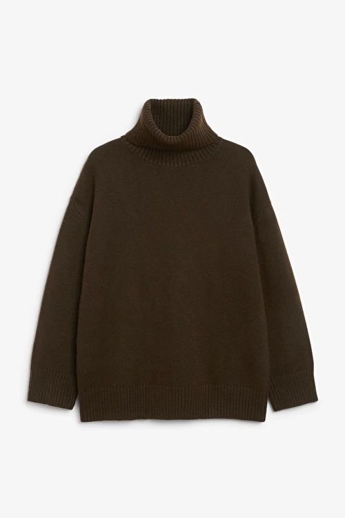 Brown oversized knit turtleneck sweater | Monki