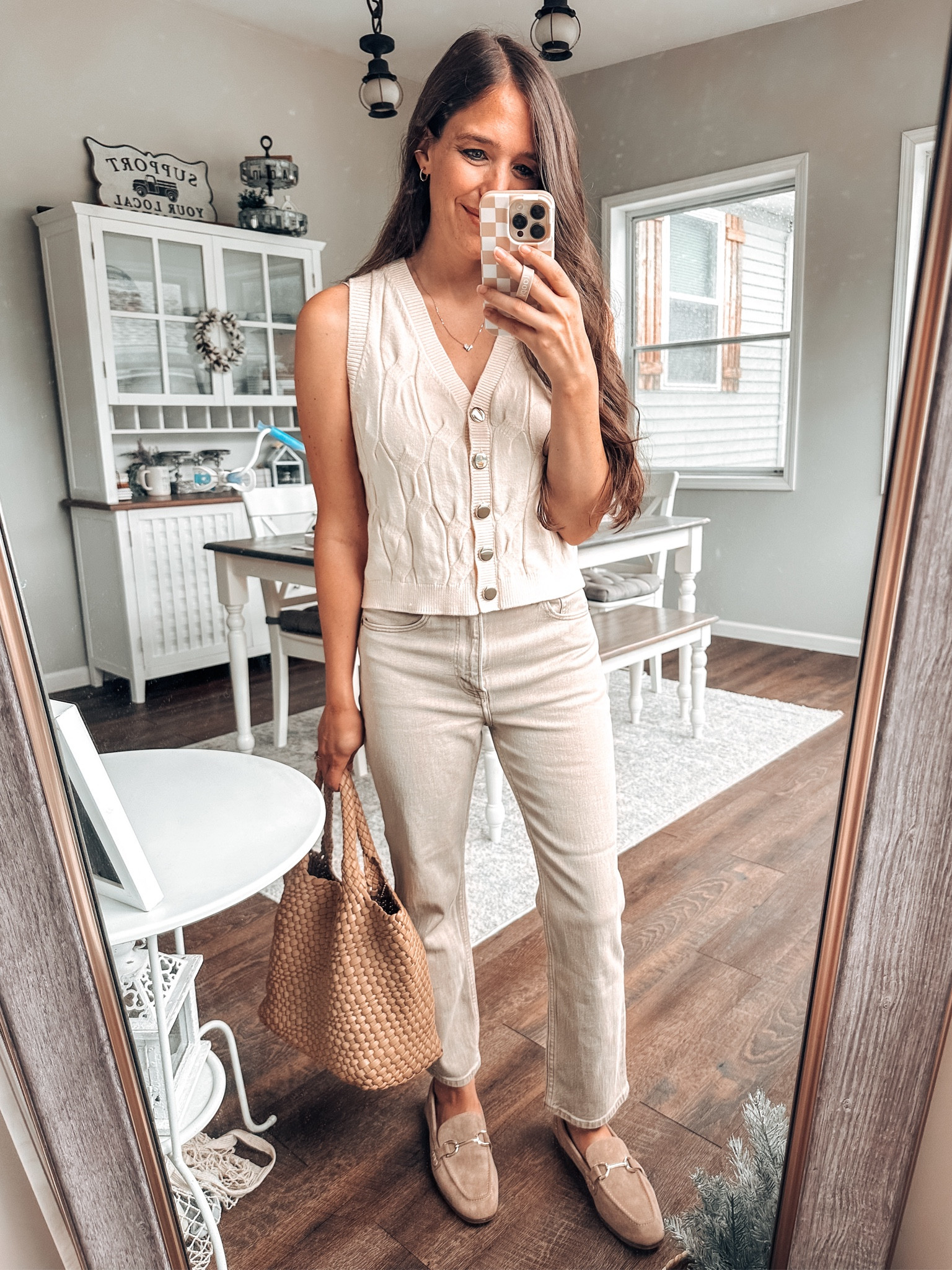 Ok! This outfit scream monochromatic to me! 
Sweater vest XS Target 
Jeans tts short Abercrombie 
Shoes tts Target 
Bag Amazon 

#LTKStyleTip #LTKFindsUnder50 #LTKFindsUnder100