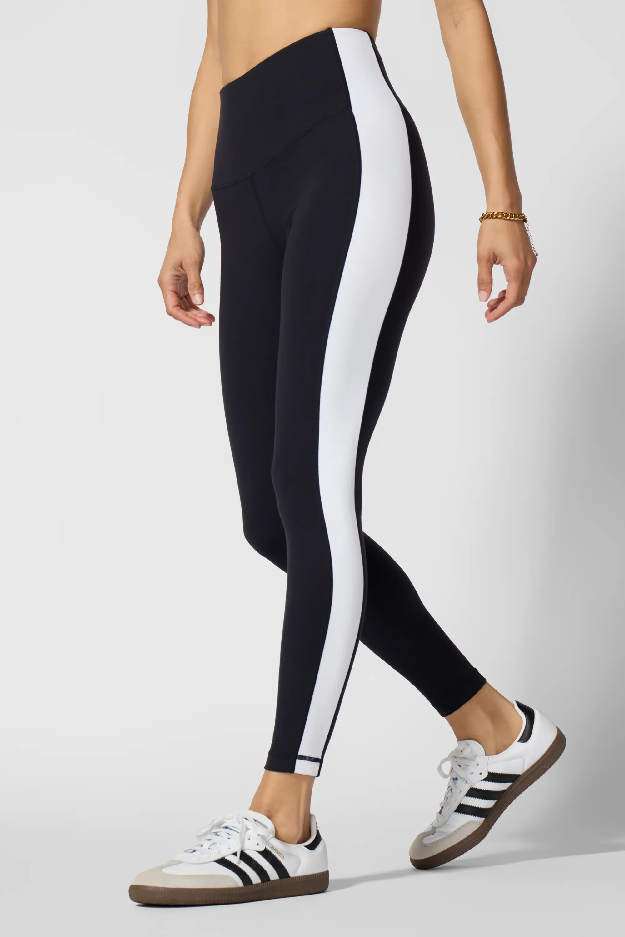 Sculpt Colour Blocked Legging - Black/Brilliant White | MPG Sport
