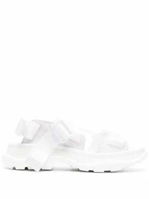 Alexander McQueen Tread Flat Sandals - Farfetch | Farfetch Global