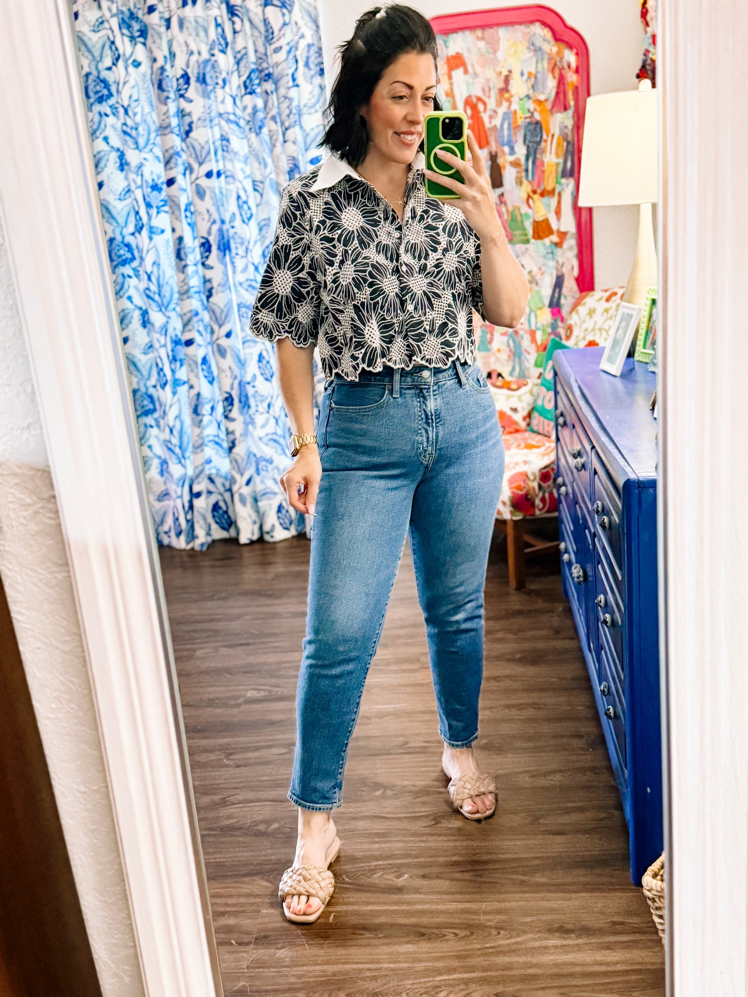 My go to lately has been a button down and jeans with a neutral shoe and I’m loving it!

#LTKStyleTip #LTKFindsUnder50 #LTKMidsize