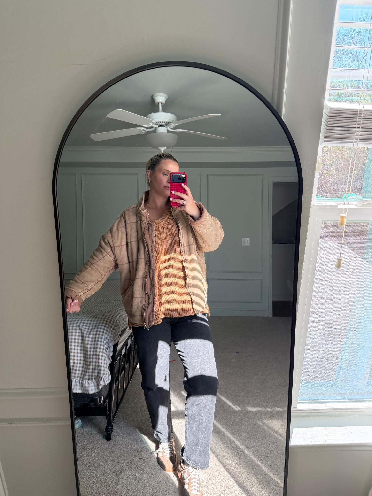 These jeans!!! The jacket!! Two staples. Wearing a 32 in the jeans and large in the jacket 🤎

#LTKdayinmylife #LTKootd #LTKMidsize