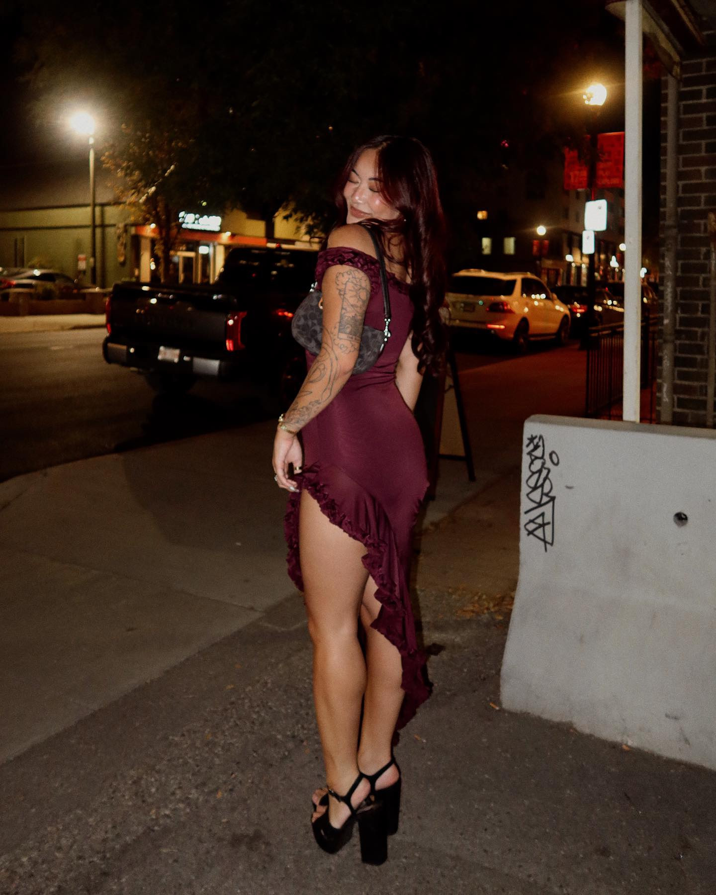 I hope that’s her right now ☎️