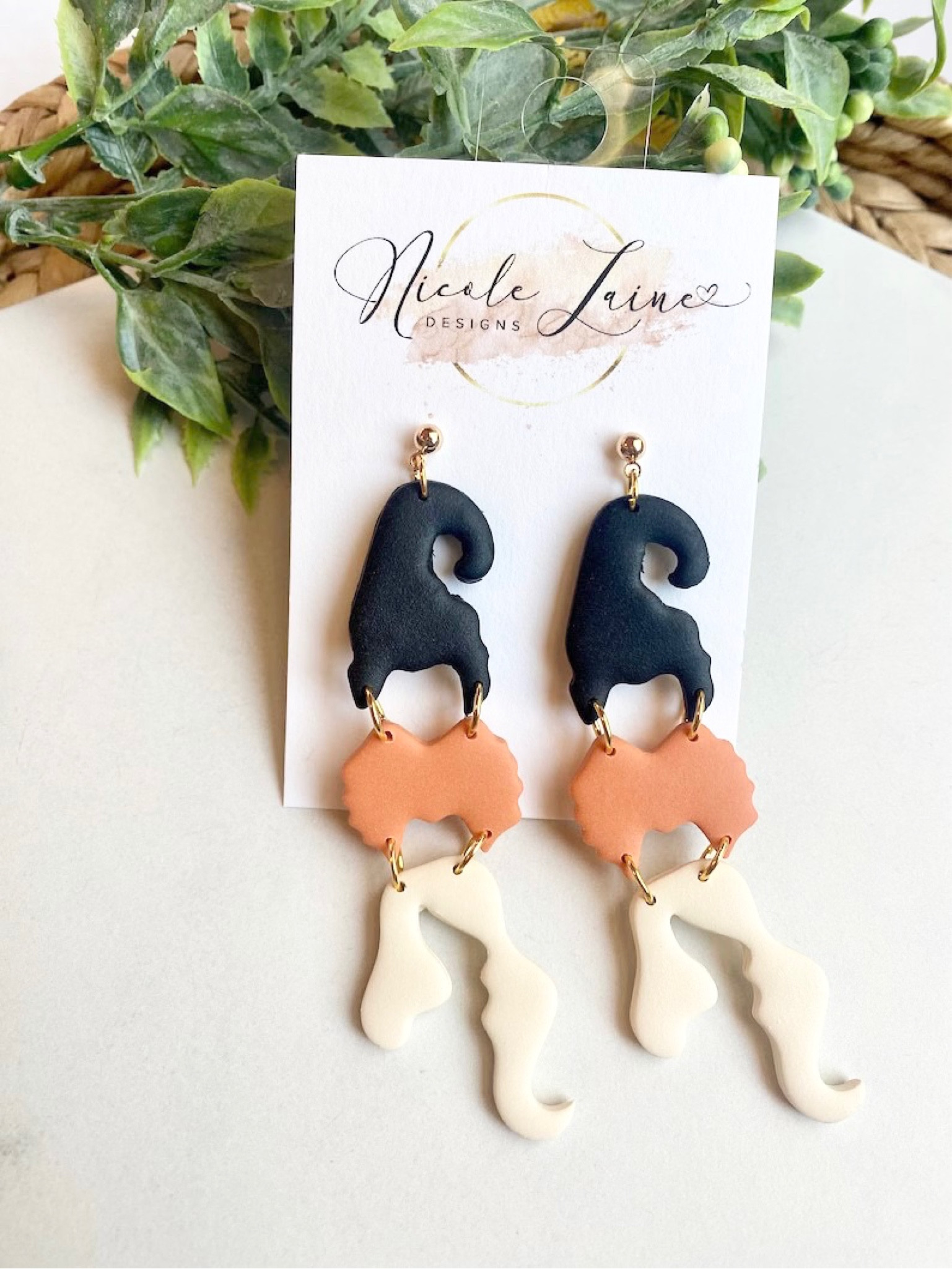 Hocus Pocus Halloween Earrings! 🐈‍⬛ 

#LTKsalealert #LTKSeasonal #LTKSale