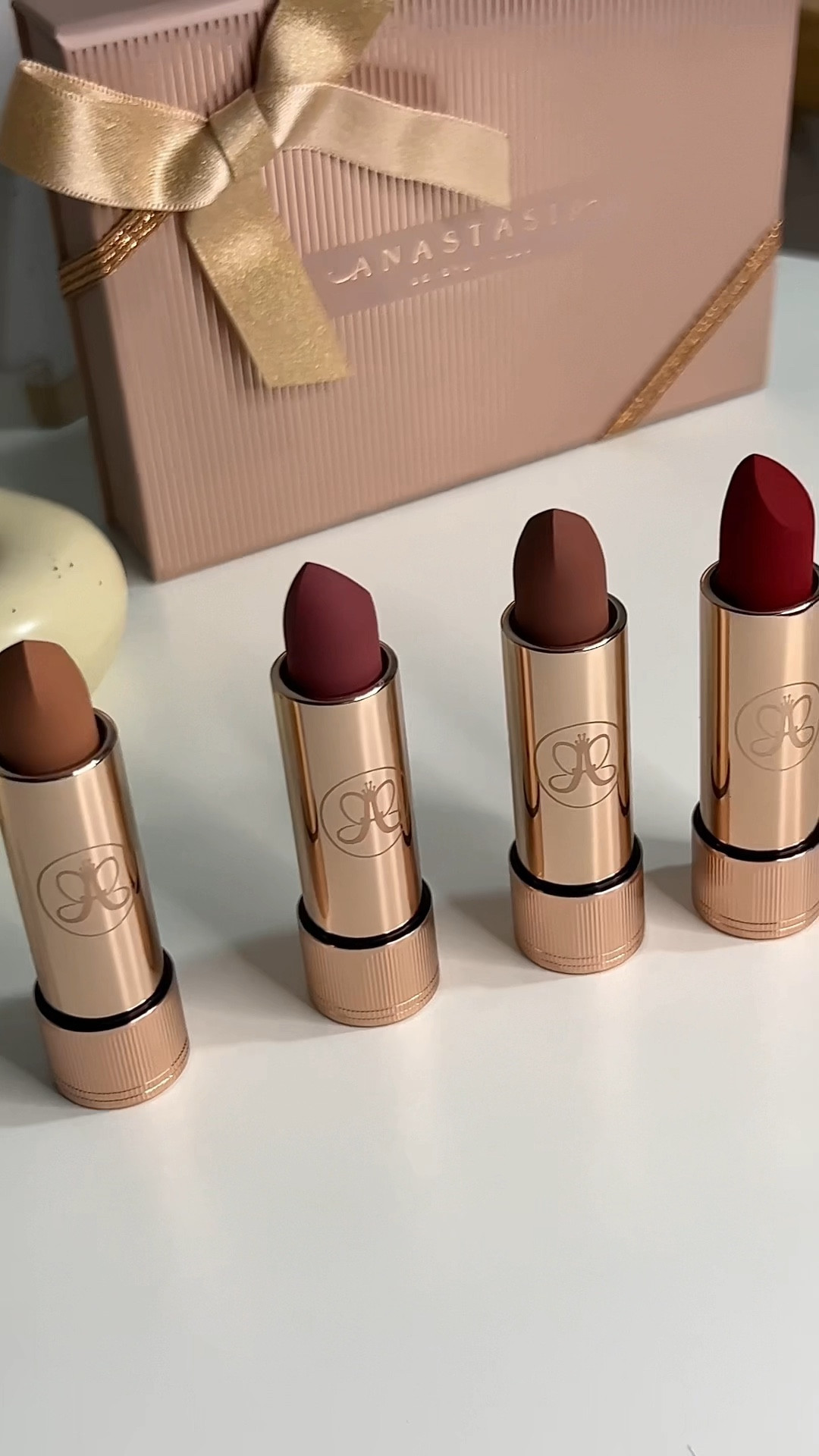 DELUXE MATTE LIPSTICK SET ANASTASIA BEVERLY HILLS ONLY $25 x 4 full size lipsticks ❤️‍🔥 

#LTKfindsunder50 #LTKsalealert #LTKbeauty