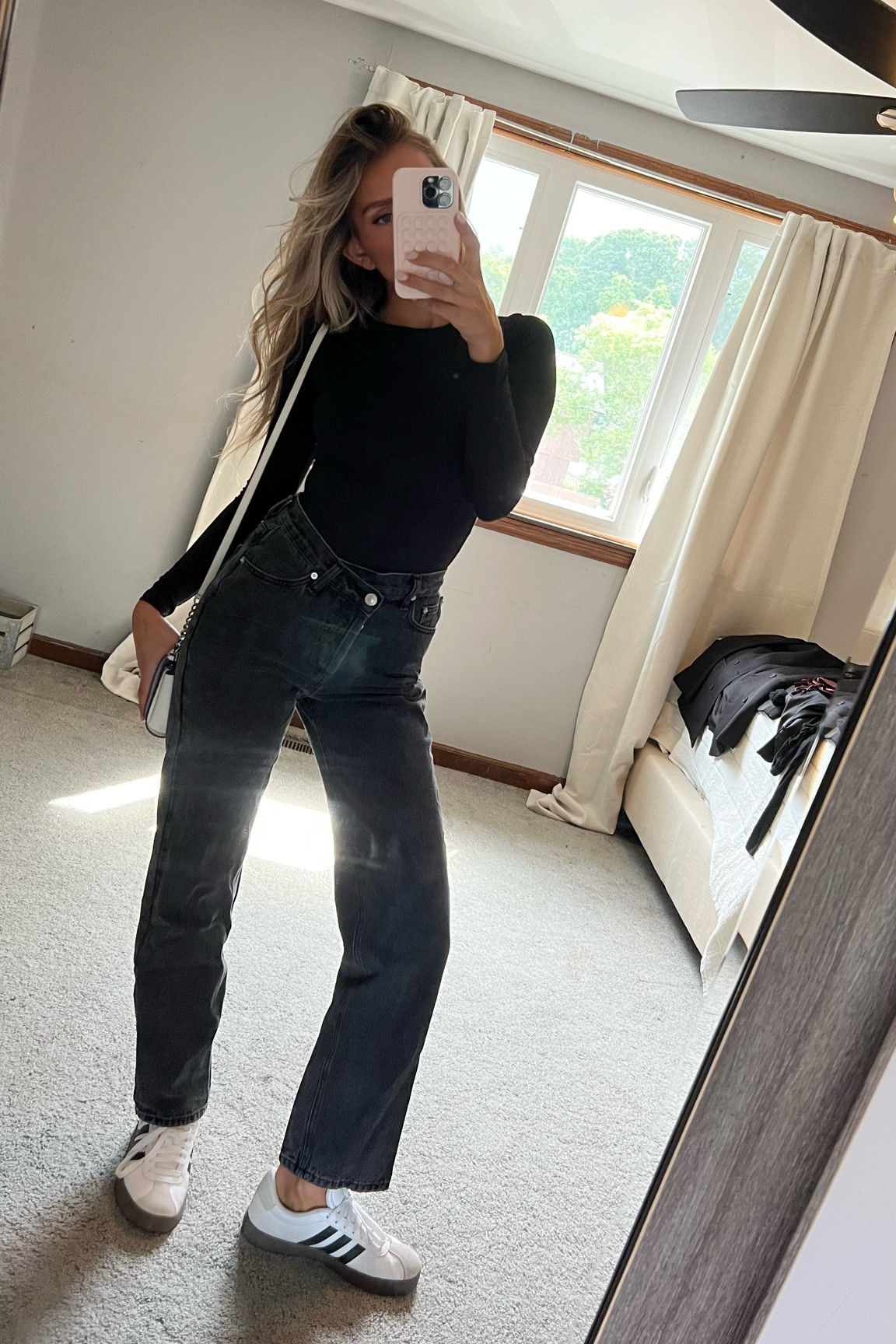 Xs/0 in top and jeans! 