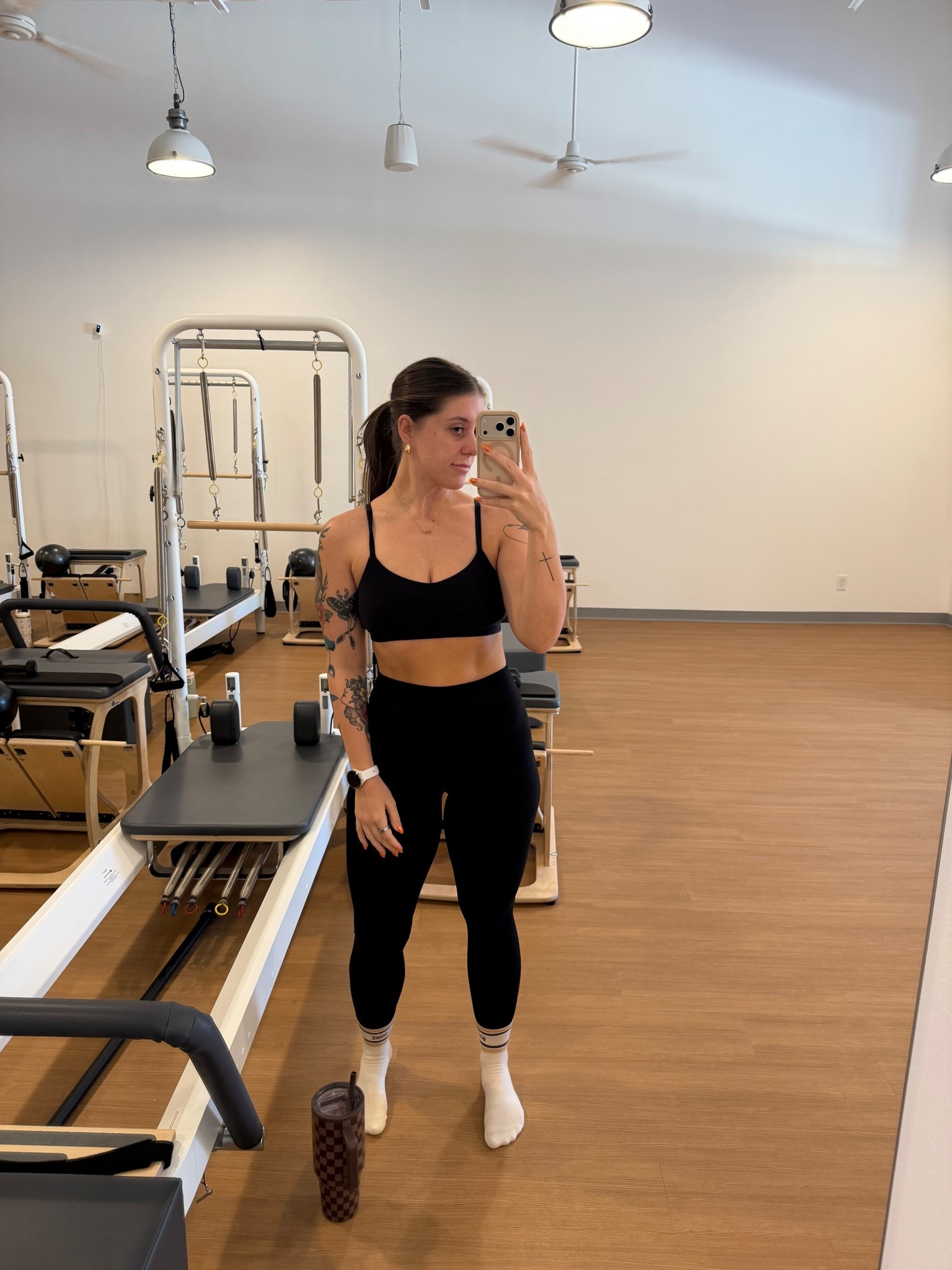 Pilates fit for the day 🤎🤍
