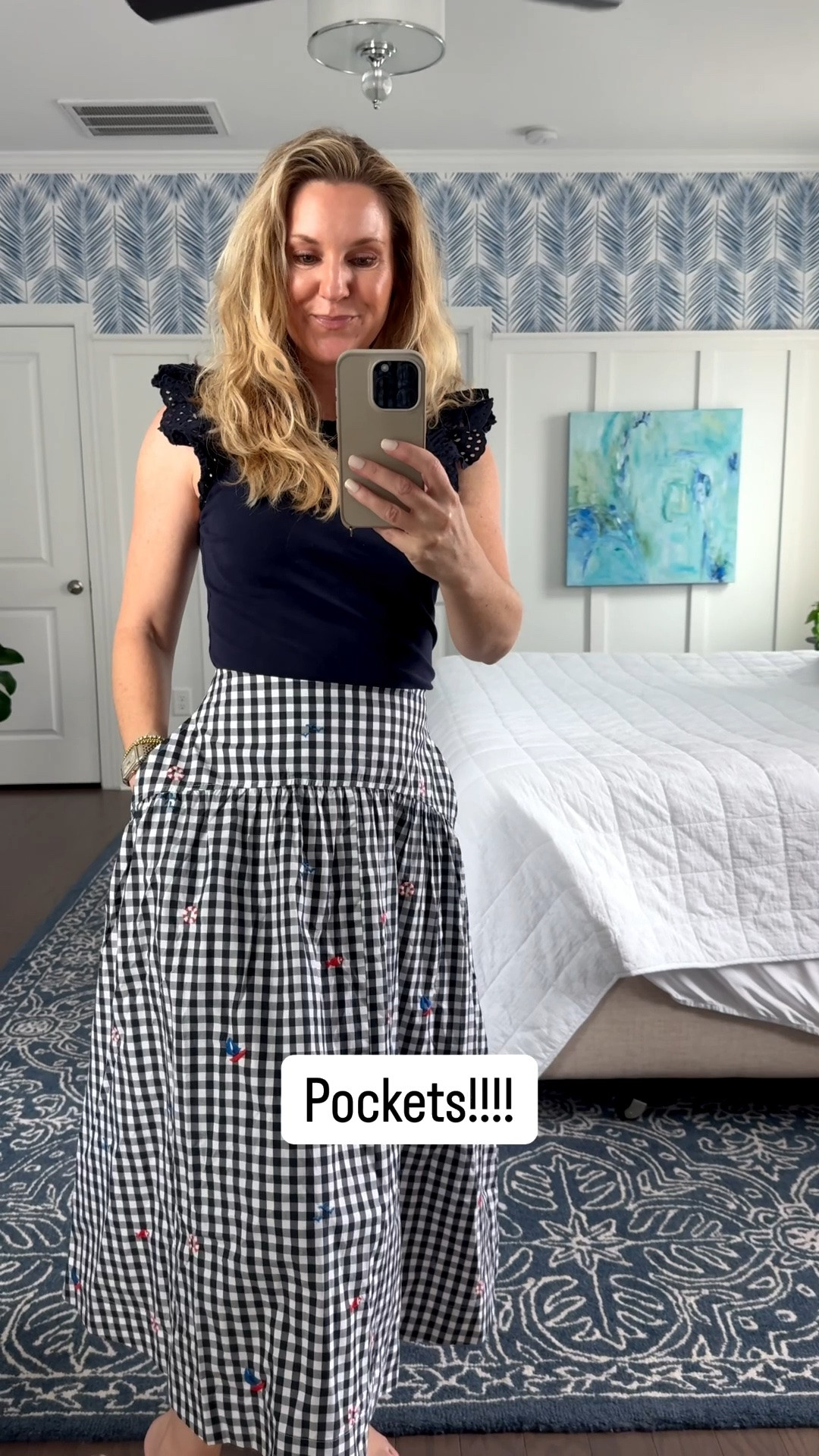 Run and grab this adorable gingham skirt with embroidery detail plus it has pockets. You’ll want to wear this on. Repeat all summer long.American Americana Summer Outfit @walmart