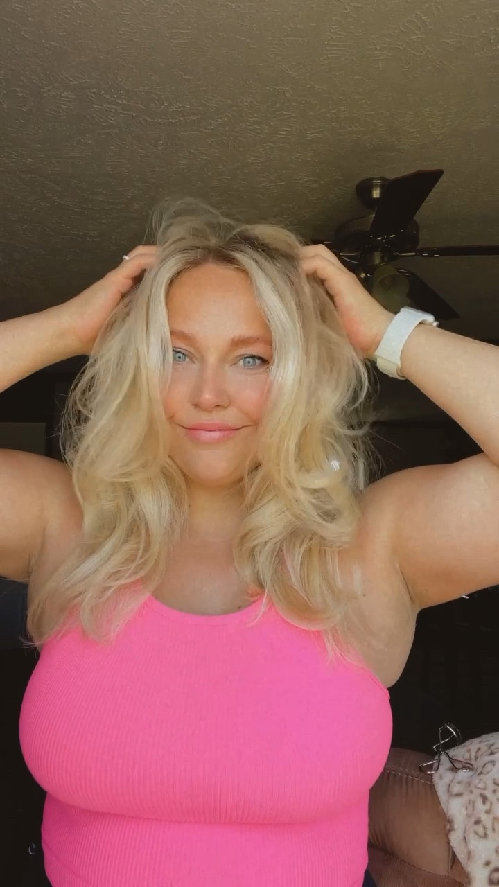 Neon pink fee people tank
🪩 Barbie core style

#LTKfit #LTKunder50 #LTKcurves