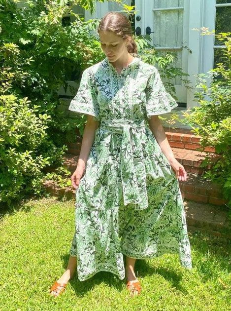 Sue Sartor | Hamilton Dress in Pistachio Green / White Iris | Beau & Ro