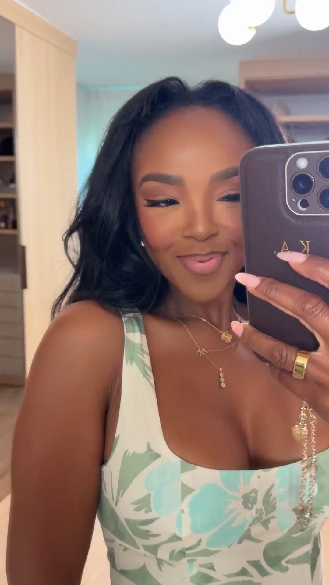 Scroll to shop these denim looks 🤍

From the perfect structured mini to an easy flowy midi and everyday denim styling—these pieces are such staples you’ll keep reaching for. Flattering fits, effortless styling, and easy to dress up or down.

Perfect for brunch, casual days, date nights, or vacation outfits.

📏 Measurements: 5’4”, 140 lbs, 34D bust, 27” waist, 40” hips

Follow me on Instagram and YouTube @kirasfashionfinds @Macys 


#LTKPetite #LTKootd