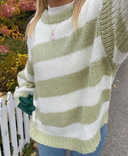 This sweater is the warmest and coziest sweater. I am a huge sweater weather girl and I think this is the most perfect sweater for winter. I have to get it in the other color!!!


#LTKGiftGuide #LTKstyletip #LTKSeasonal