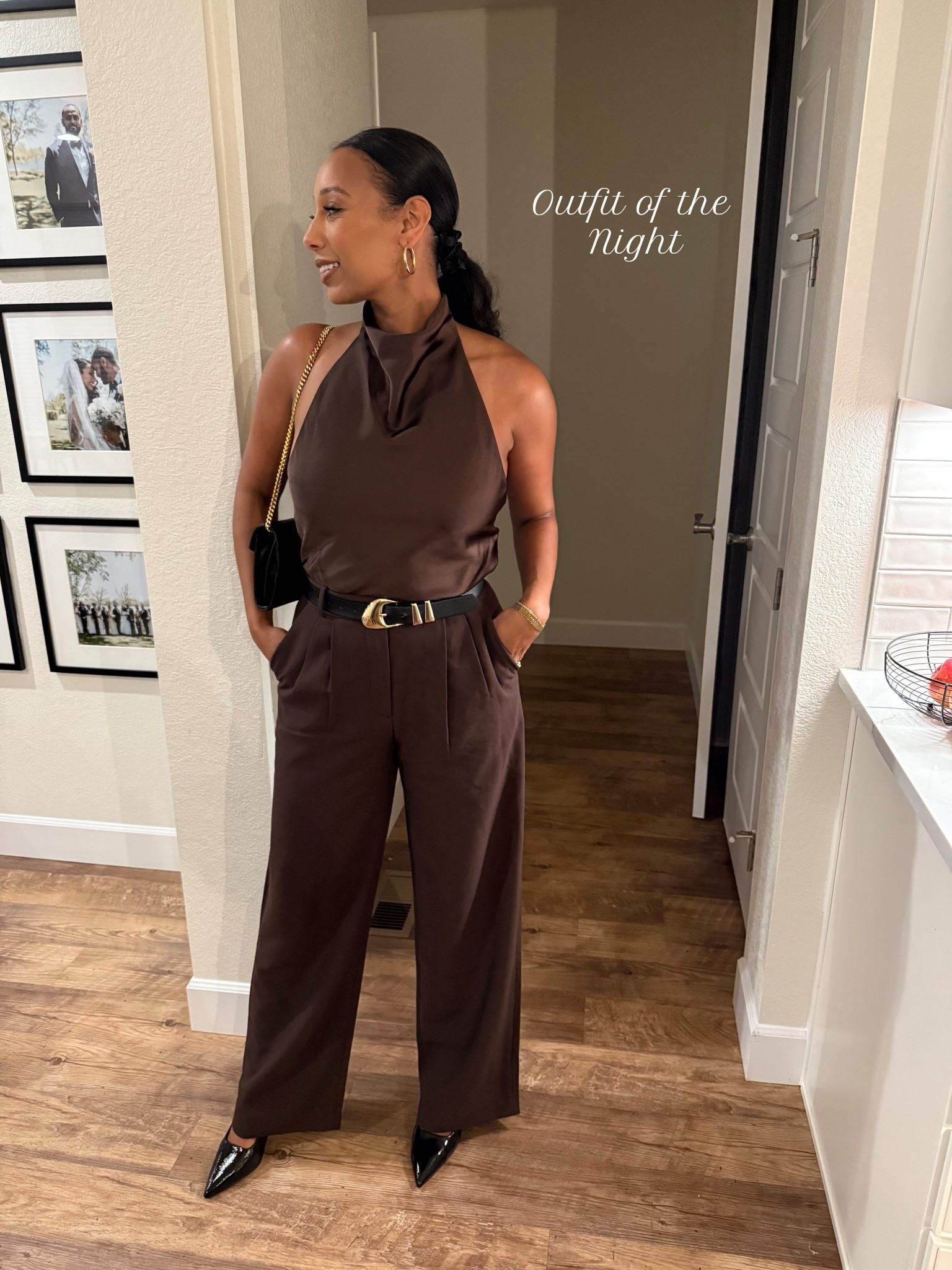 Is it giving sexy chic or business casual?? Love these wide leg trousers from Abercrombie — my uniform this fall will be BROWN 🤎🤎

#fashionfinds #momstyle #capsulewardrobe #outfitinspo #fallfashion #ootn #ootd

#LTKMidsize #LTKFindsUnder100 #LTKStyleTip