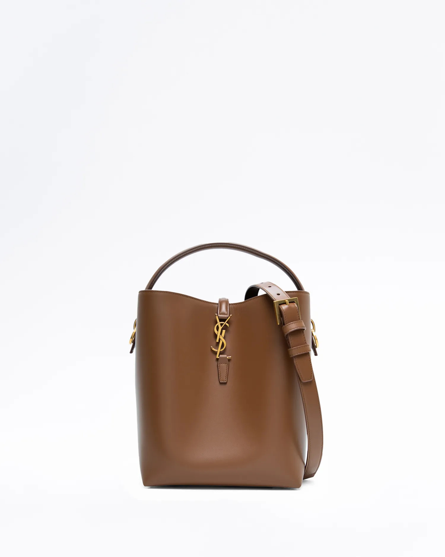 Le 37 Bucket Bag | Vivrelle