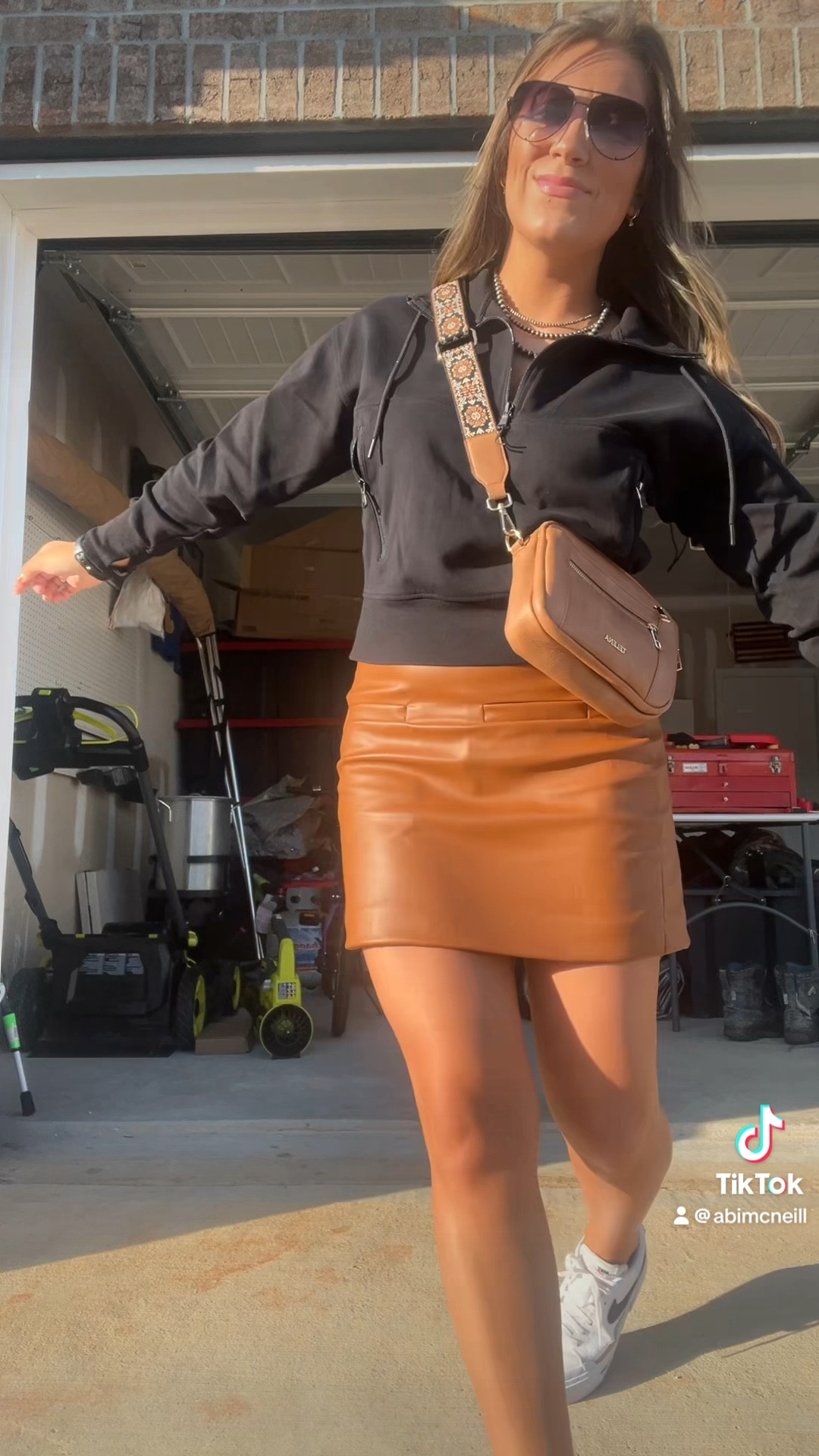 Today’s OOTD 🤪 

#outfitoftheday #momstyle #christmasshopping 

#LTKWatchNow #LTKHoliday #LTKStyleTip