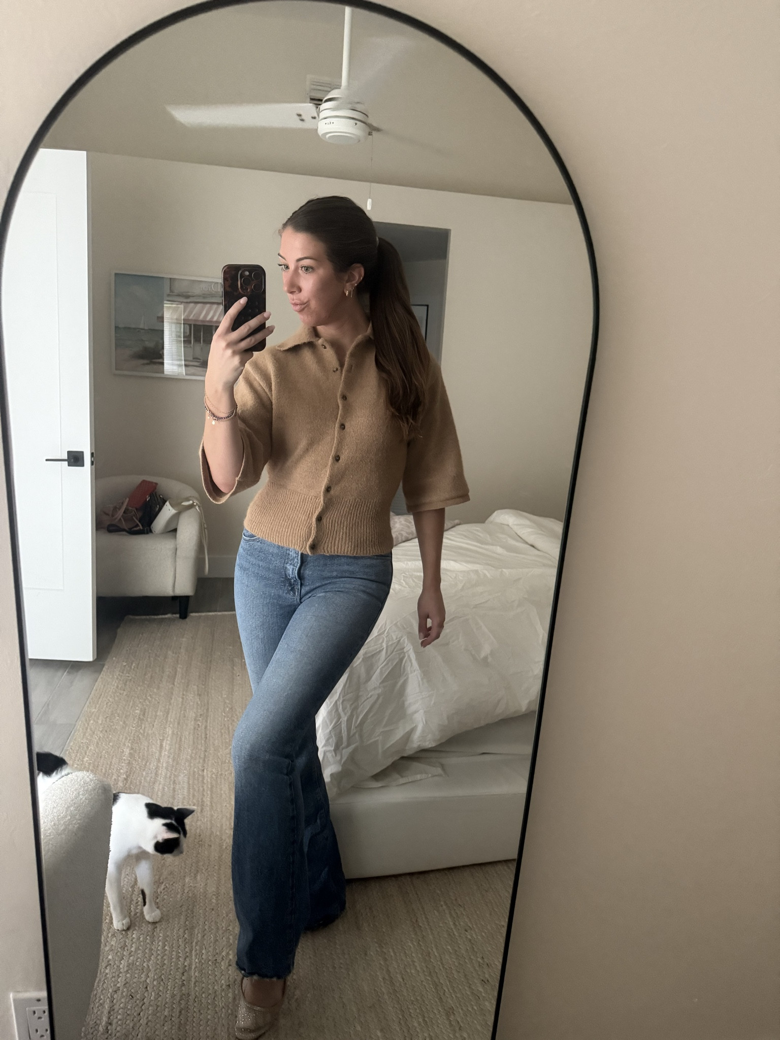 Peter Pan sweater top -  cute outfit for work. Short sleeve sweater shirt 

#LTKFindsUnder50 #LTKWorkwear #LTKStyleTip