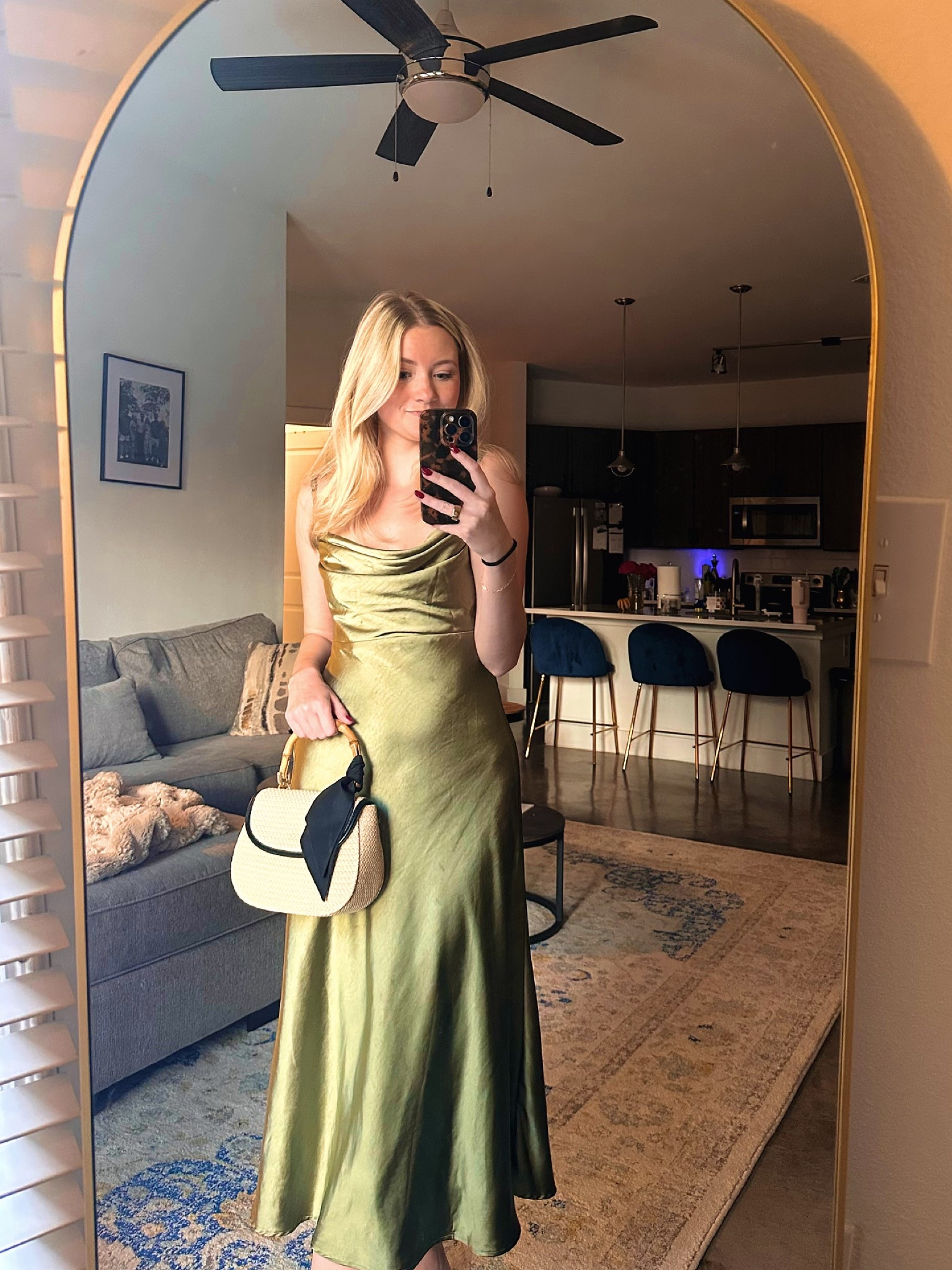 Fall Olive Green dress! Perfect for a fall wedding!

#LTKSaleAlert #LTKFindsUnder100 #LTKStyleTip