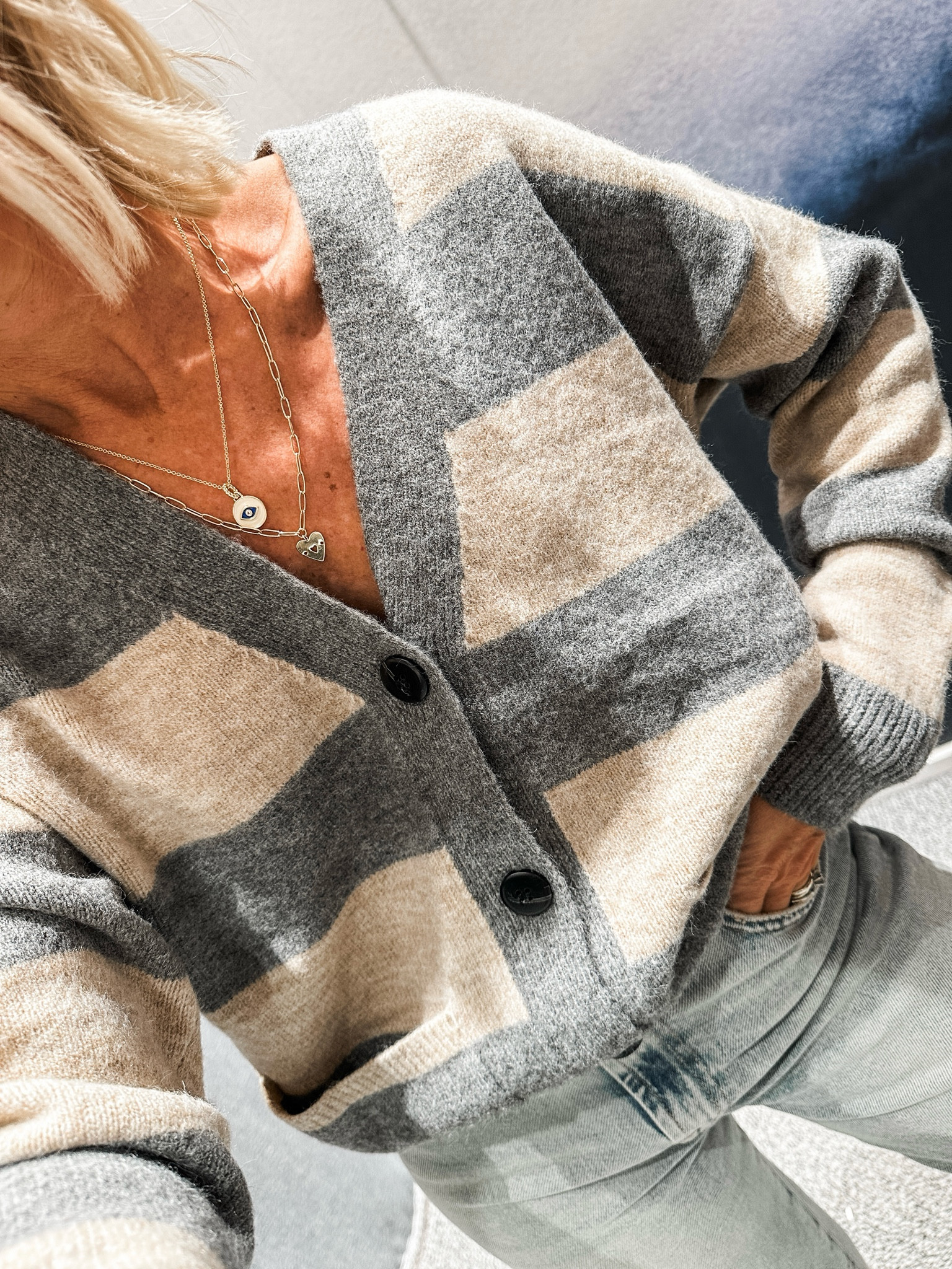 This cardigan is so soft and good! Wear it for a night out or over a graphic tee with jeans for a casual day
In my true size xs
On sale now
Labor Day Sale

#LTKFallSale #LTKFindsUnder100 #LTKStyleTip