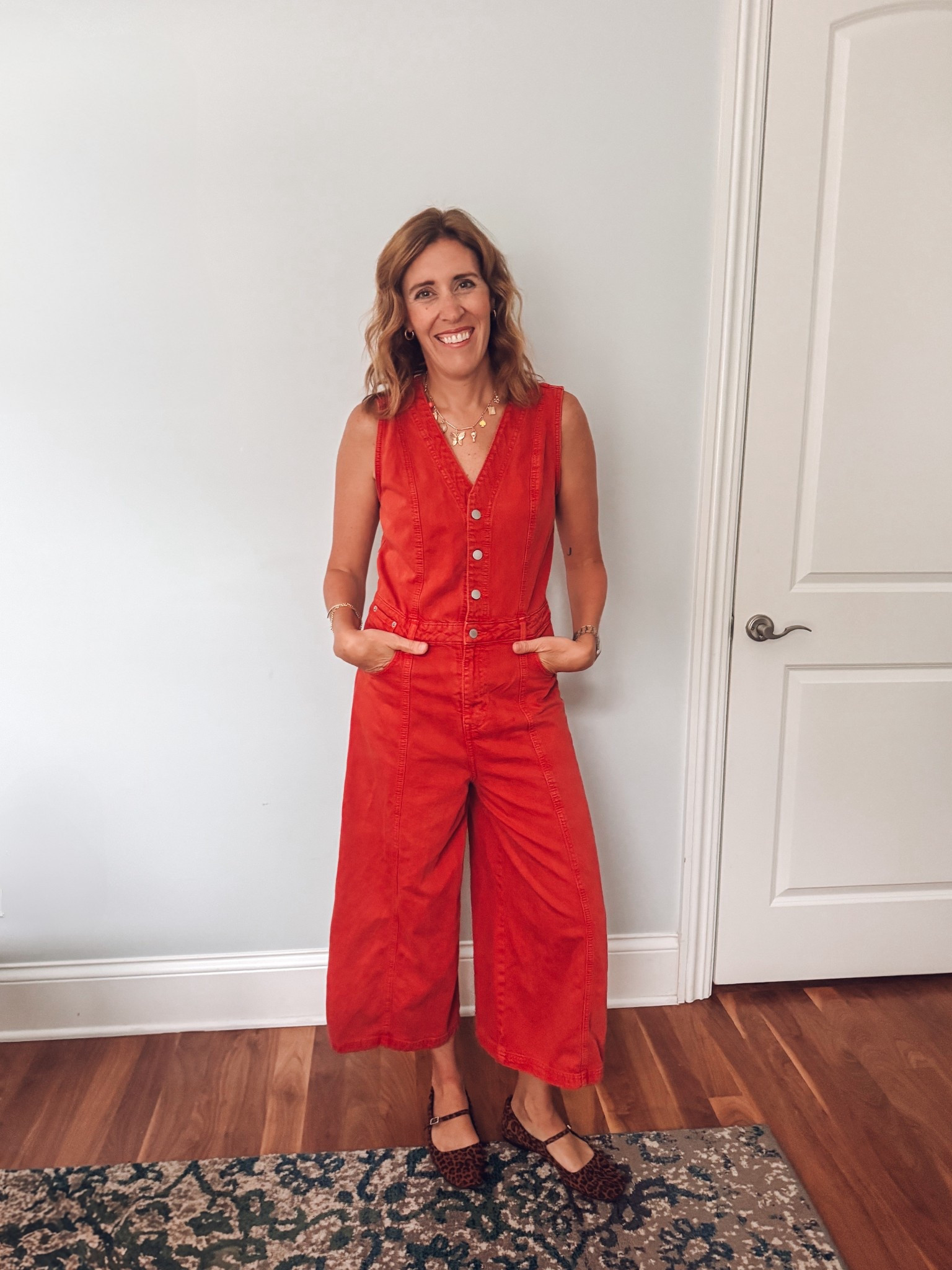 Such a comfortable jumper to transition from summer into fall! Wearing medium- fits true to size!

#LTKFindsUnder50 #LTKStyleTip #LTKWorkwear