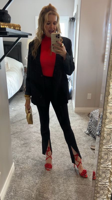 Holiday outfit/ date night/ workwear

The viral bodysuit by @pumiey.us
So buttery soft, high quality for so affordable. 
- Flared pans with front slit by Spanx 
-The color RED
-Metallics
-Arm candy 
-Blazers  by Spanx

SAVE 10% off all Spanx with my CODE: DEARDARCYXSPANX
Great free shipping and returns too

#LTKVideo #LTKHoliday #LTKstyletip