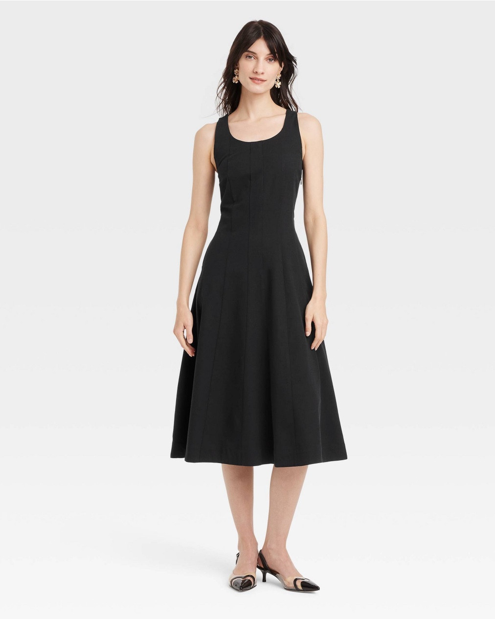 A friendly announcement that Target seems to be serving Reformation these days… You’re welcome. 

#LTKStyleTip #LTKFamily #LTKOver40
