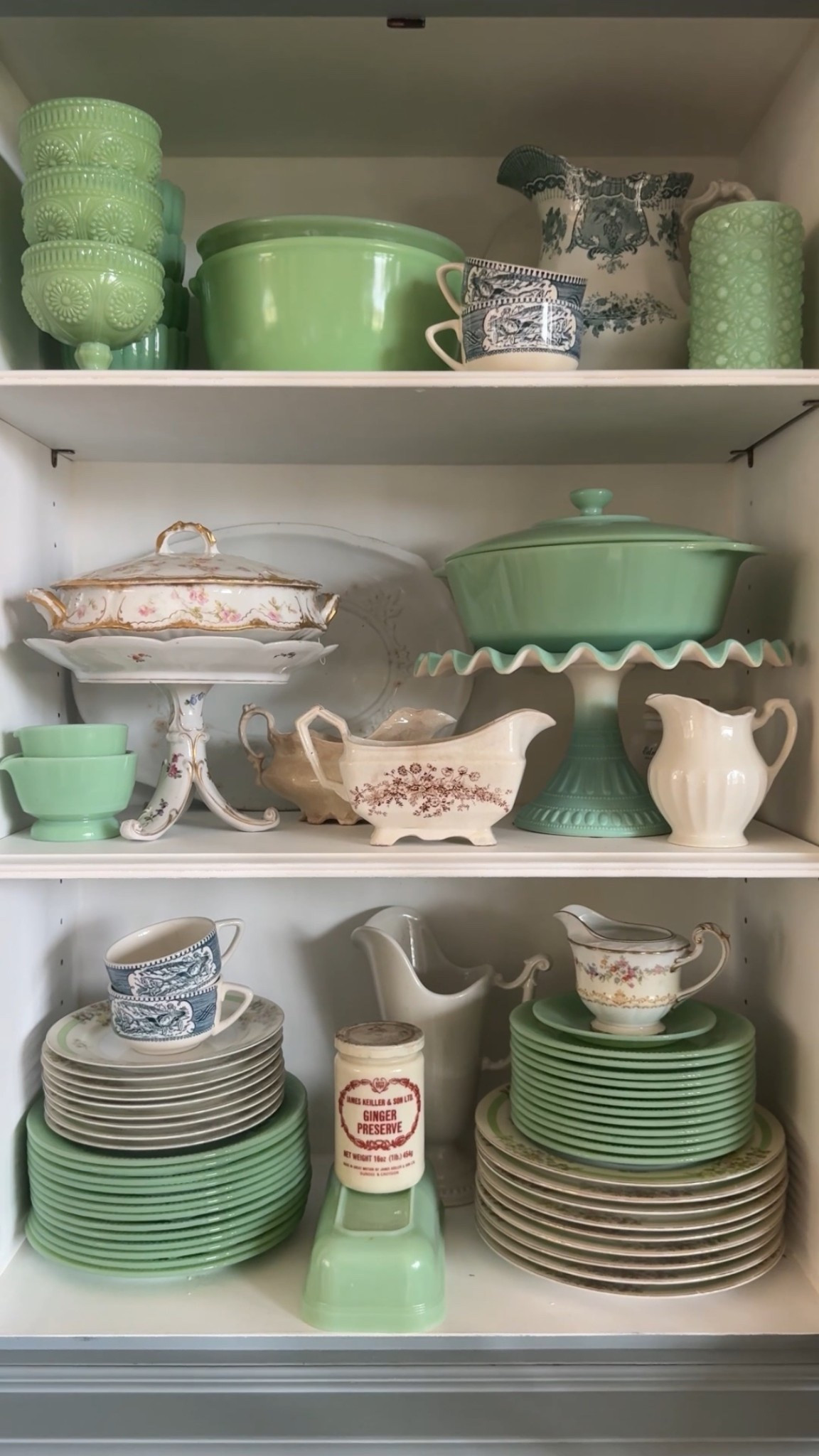 Just a little look inside my hutch post Christmas. I thrifted a lot of this but you can find lots of my gorgeous Jadeite online! Linked similar for you to get the same look! 🥰

#LTKSaleAlert #LTKHome #LTKFindsUnder100