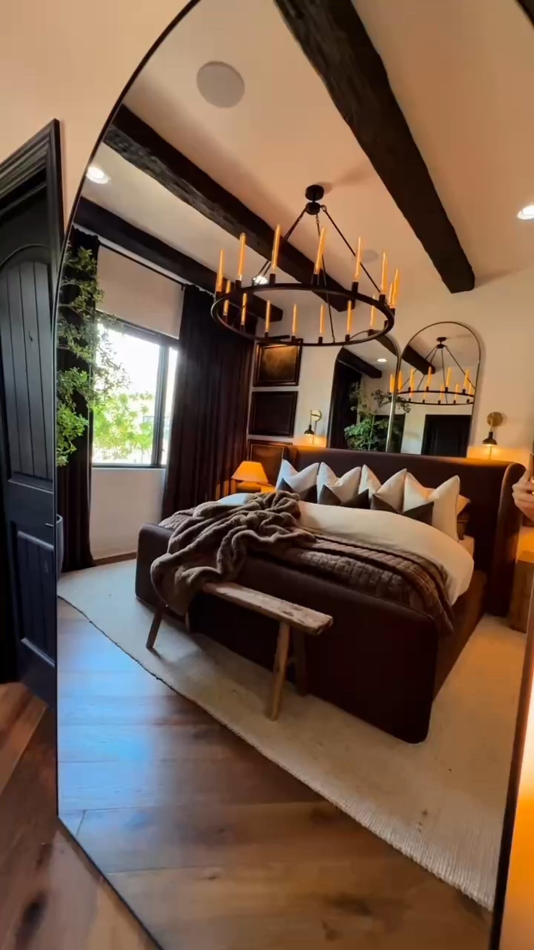 This bedroom feels like a true retreat ✨ Cozy layers, soft textures, and a warm glow make it the perfect place to unwind at the end of the day 😍

#bedroominspo #cozybedroom #homedecor #interiordesign #bedroomdesign #neutraldecor #modernhome #bedroomaesthetic #cozyvibes

#LTKFindsUnder50 #LTKHome #LTKFindsUnder100