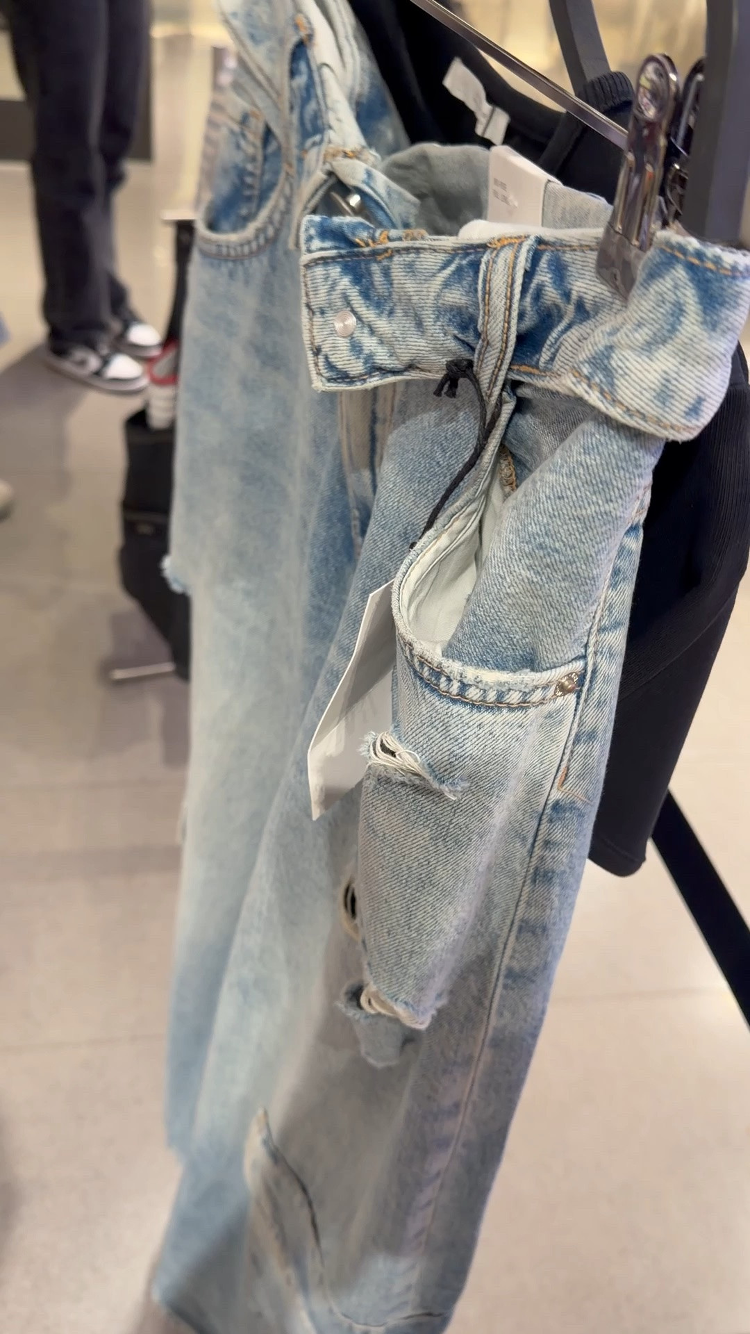 The best pants ! @Zara