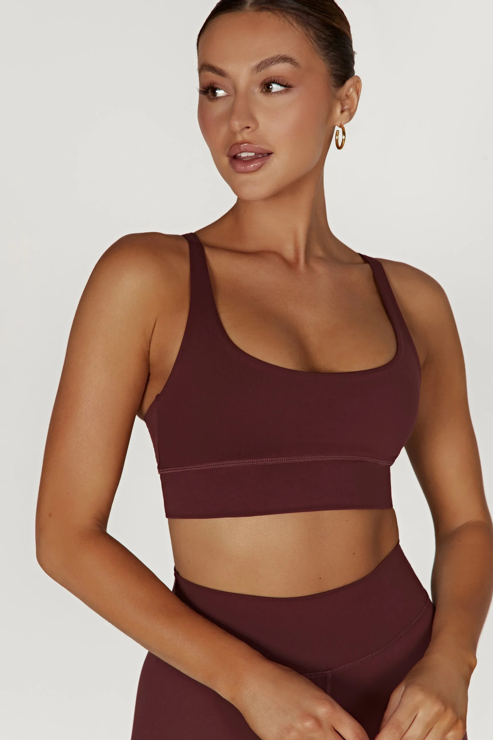 Elise V Back Cami Crop Top - Mahogany | MESHKI US