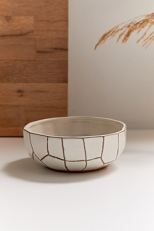 Valle Faceted Bowl | Urban Outfitters (US and RoW)