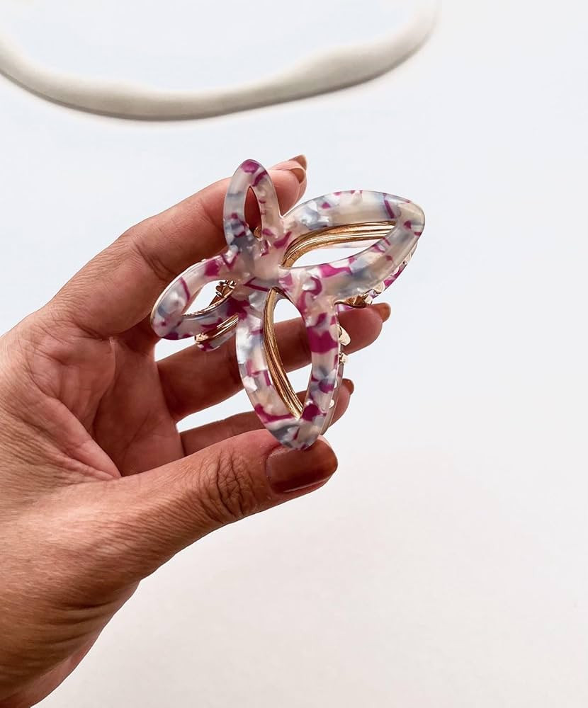 Presilha Piranha de Cabelo Feminina em Acetato - Formato Borboleta, Tamanho 7,5x4 cm - Elegante e... | Amazon (BR)