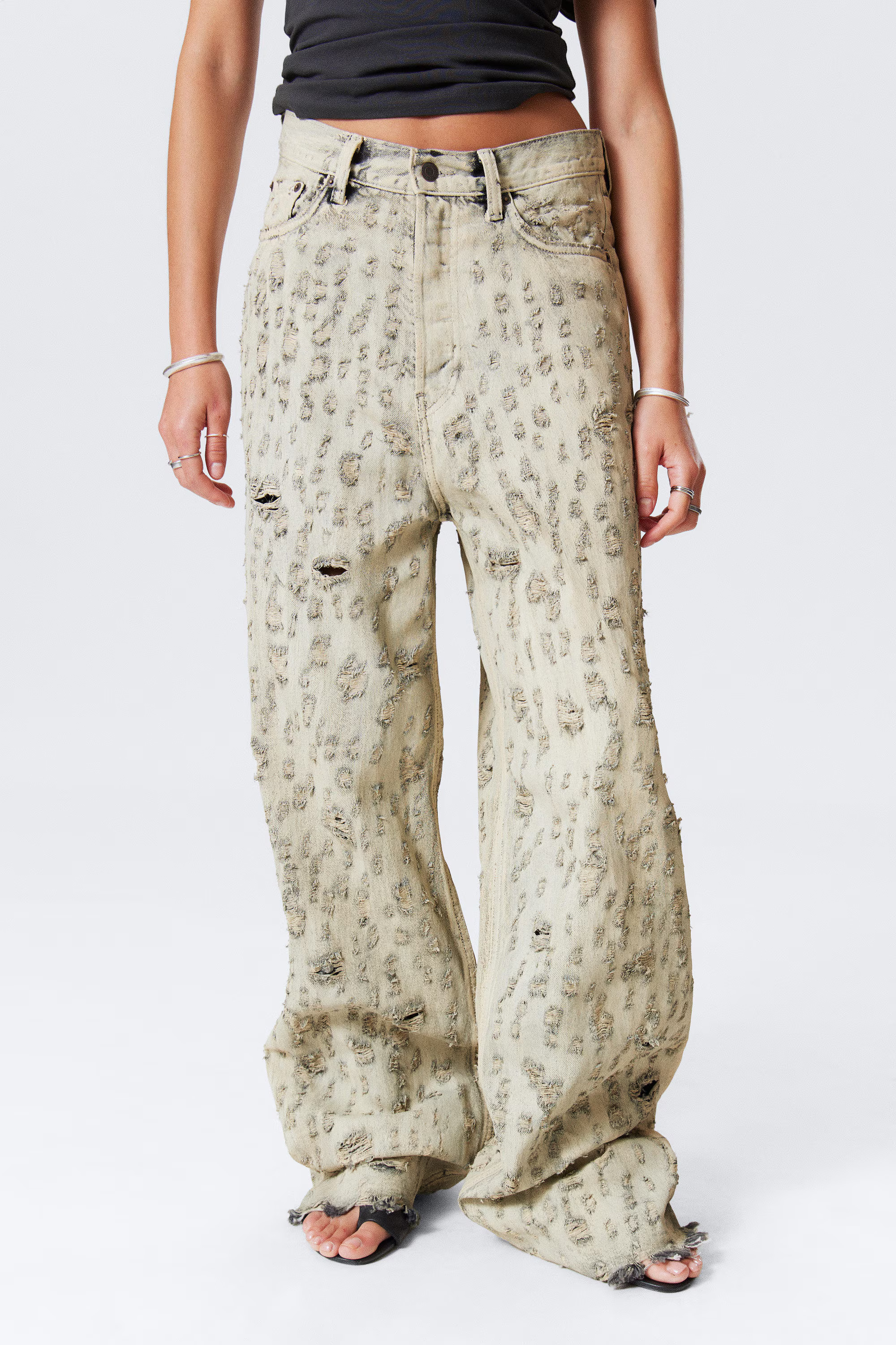 Astro Loose Baggy Leg Distressed Jeans | Weekday