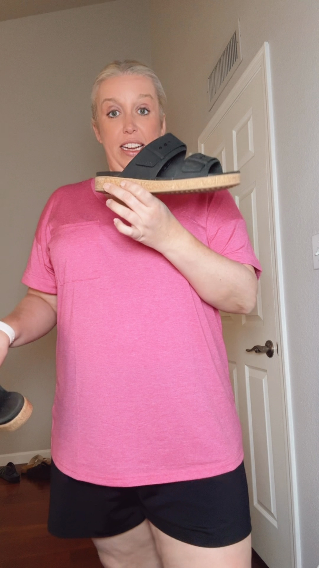 These sandals go with anything! 

#LTKootd #LTKgrwm