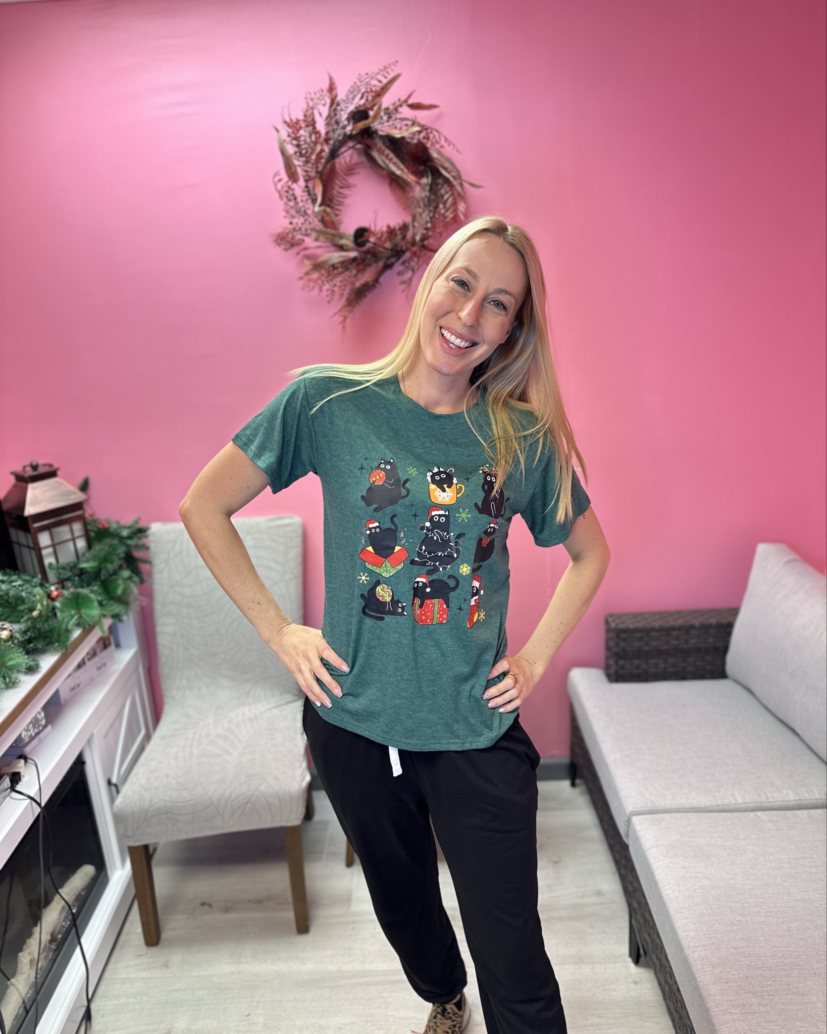 Crazy cats Christmas shirt 
🖤if you are a cat lover like me this is the perfect Christmas shirt for you
🖤it is stretchy and loose fitting 
🖤fits true to size, wearing size small and I am 5’10”

#LTKTall #LTKStyleTip #LTKFindsUnder50