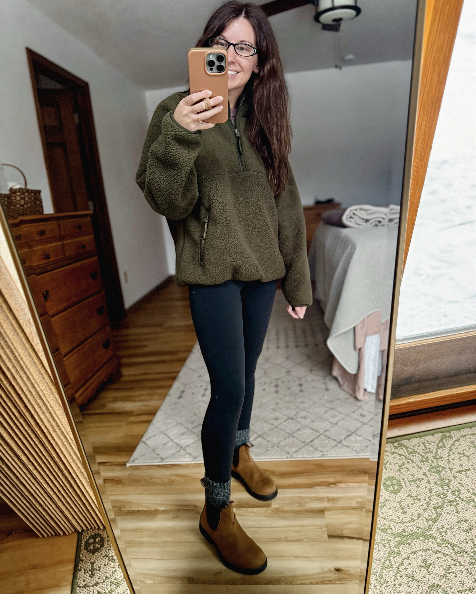 Wearing small in my tee, small in my sherpa pullover and xs in my leggings. My blundstone boots are 6.5 (I sized up a 1/2 size).

#LTKPetite #LTKSeasonal #LTKootd
