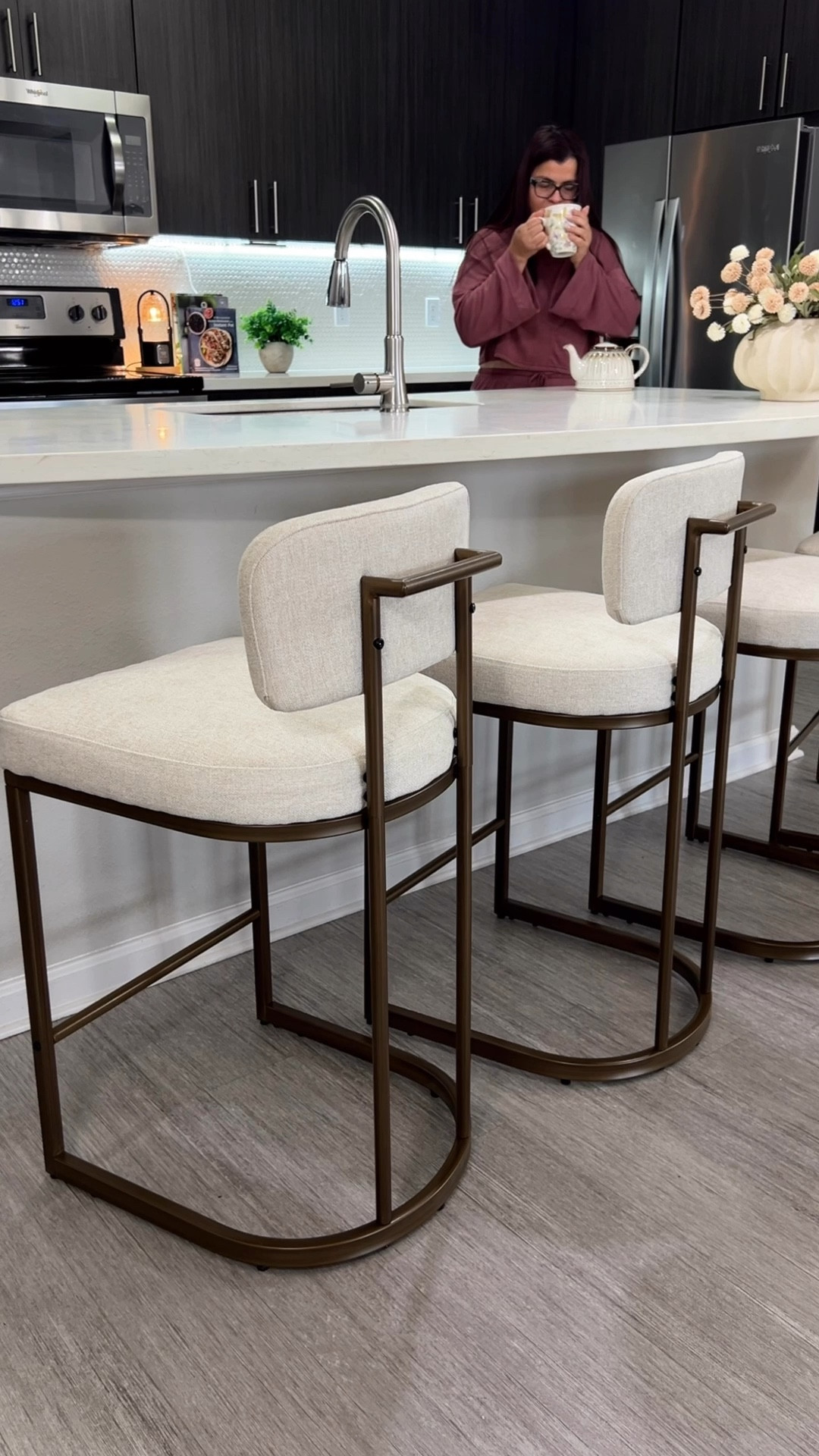 ✨ Little touches, big transformations ✨
Modern Upholstered Counter Stool
Model: Kenya | Color: Line
Chita Living 🤍




#LTKSeasonal #LTKSpringSale #LTKHome