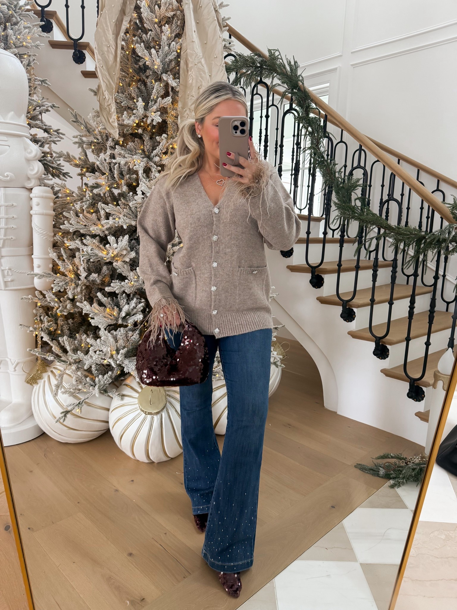 Wearing size small sweater! 

#LTKHoliday #LTKdayinmylife #LTKWorkwear