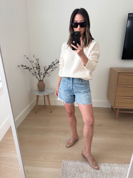 Okay 2 new favorites right here! This sweater is very similar to jenni Kayne. Still pricey but so good. This color is stunning! Wearing the xxs. Runs big. And these shorts. Amazing!!! The color m, fit, and length are so good. I size up in shorts. @nordstrom #ad #nordstrompartner #nordstrom

Nordstrom sweater xxs
Agolde shorts 25
Jeffrey Campbell flats 5.5
Celine sunglasses 

Spring outfits, summer outfits, jean shorts, petite style 

#LTKitbag #LTKsalealert #LTKshoecrush