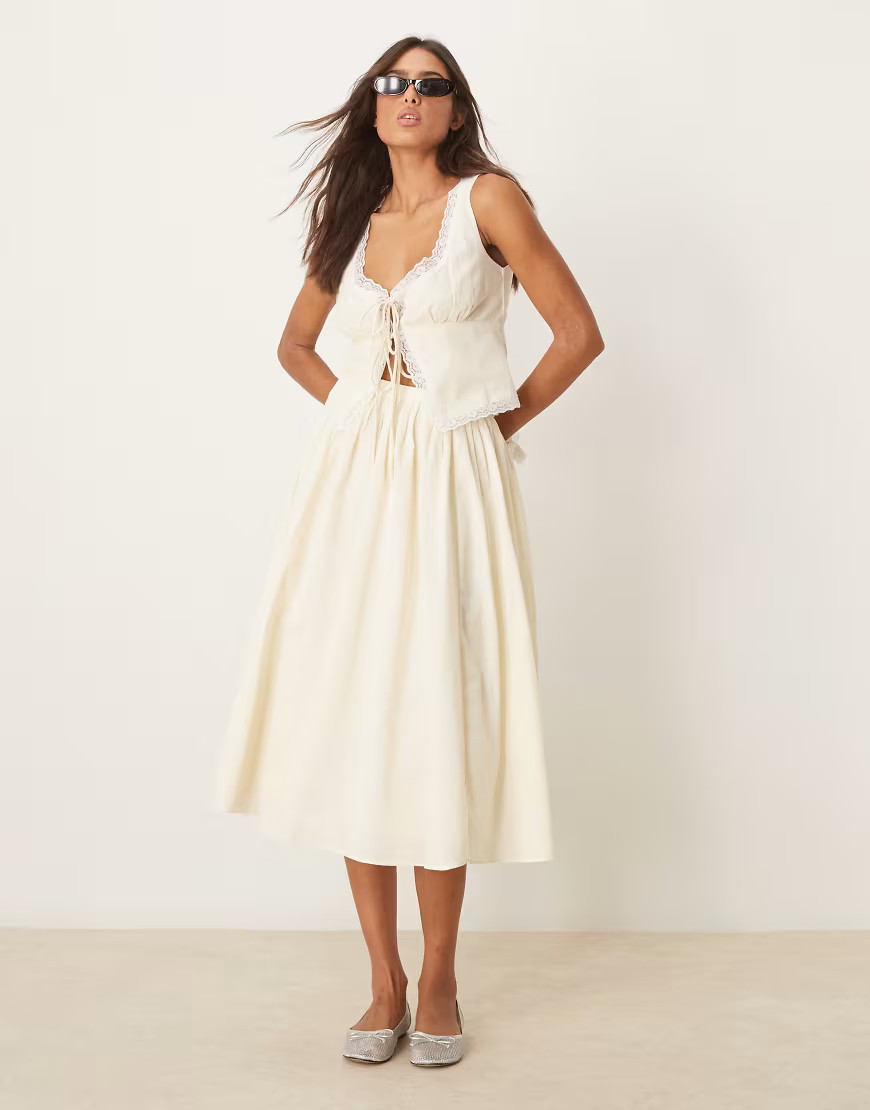 Glamorous midaxi a-line skirt in buttermilk-Yellow | ASOS (Global)
