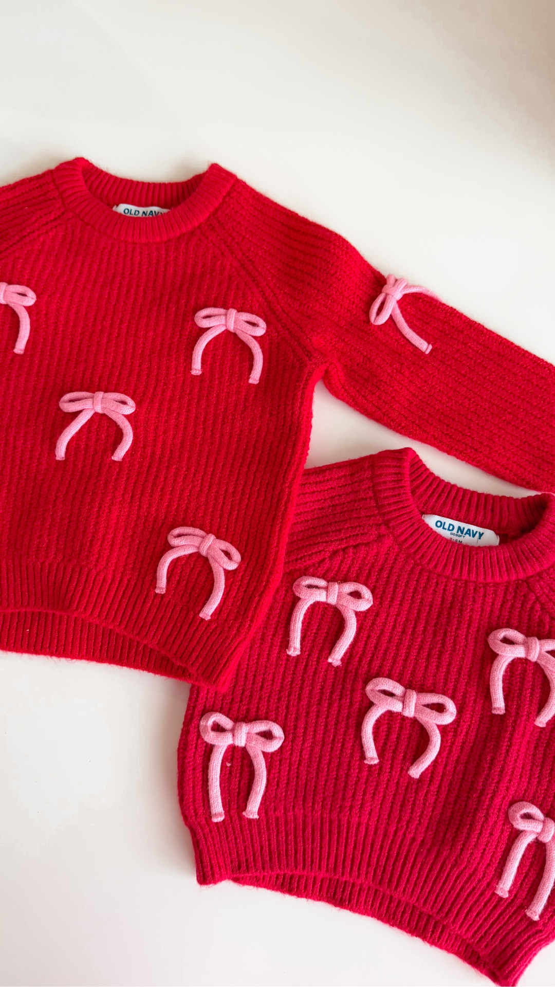 Are you kidding me!? 50% off these GORGEOUS matching sweaters! Sizes from 0-3m to 6T! Obsessed with these for Christmas! 🎁🎀❤️ Both under $20!

Christmas sweater / matching sister sweaters / matching sibling outfits / holiday style / holiday baby outfits / holiday toddler style / old navy finds 

#LTKHoliday #LTKKids #LTKSaleAlert