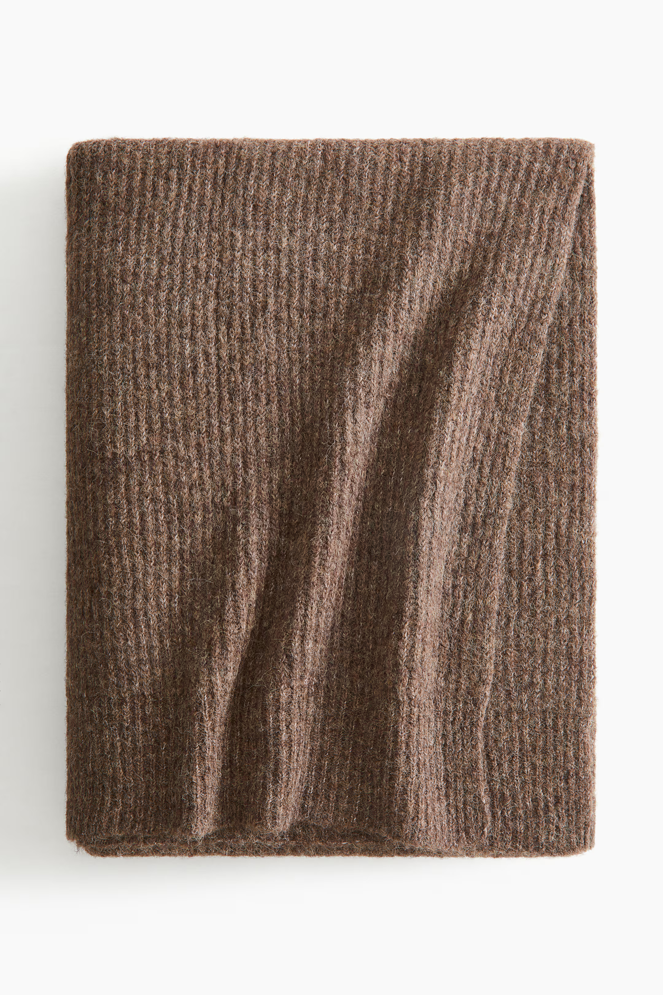 Rib-knit blanket | H&M (UK, MY, IN, SG, PH, TW, HK)