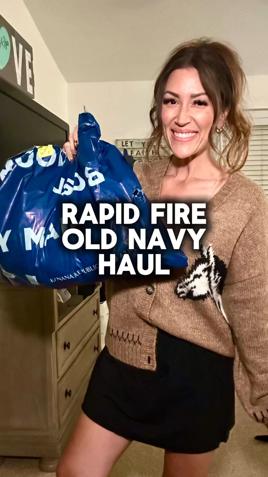 A little rapid 🔥 Old Navy Haul/try on! Lots of these pieces are on sale AND you can use your super 💰 to stack your savings 🤩. 

#LTKSaleAlert #LTKActive #LTKMidsize